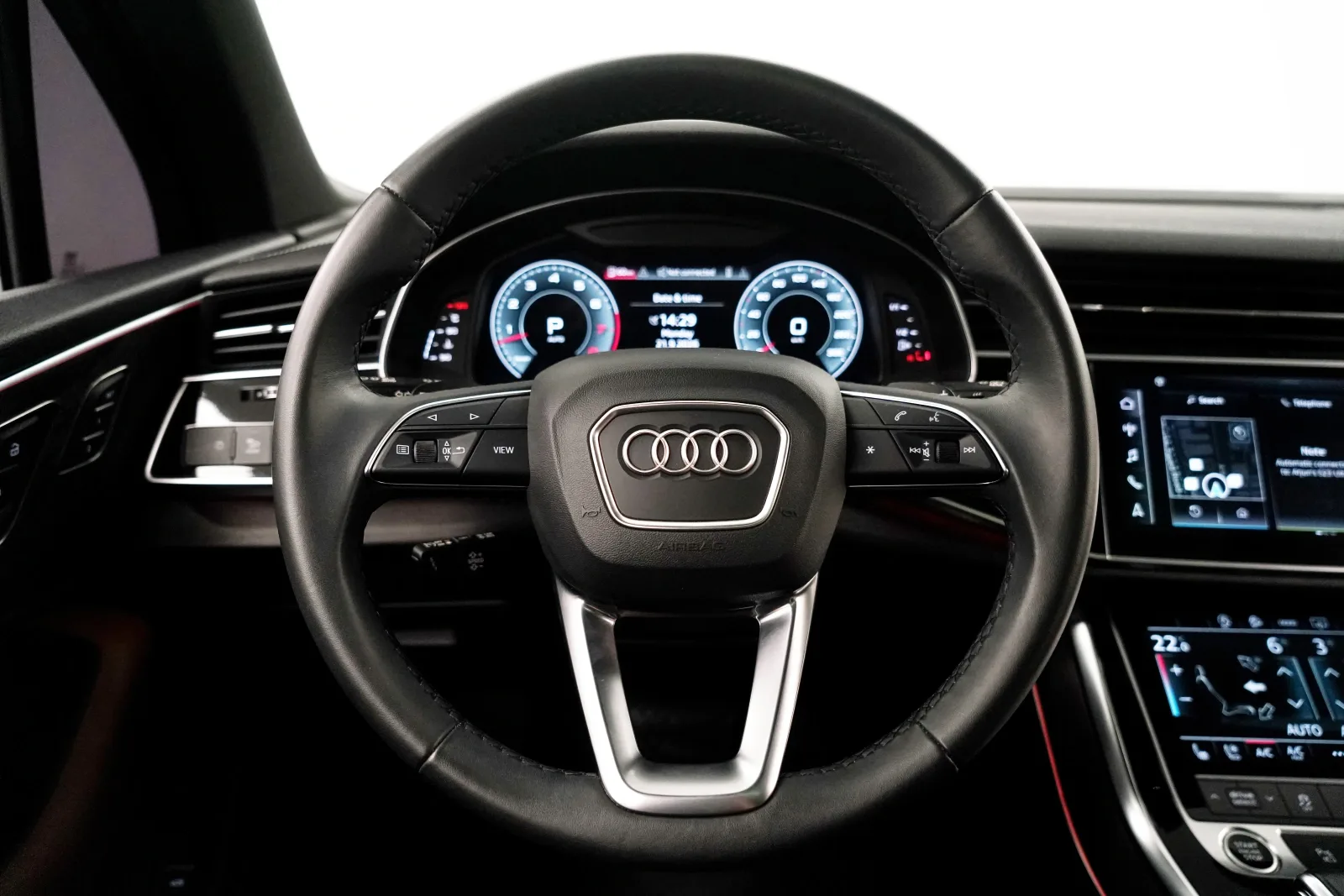 2023 Audi Q7 55 TFSI quattro, 9/18