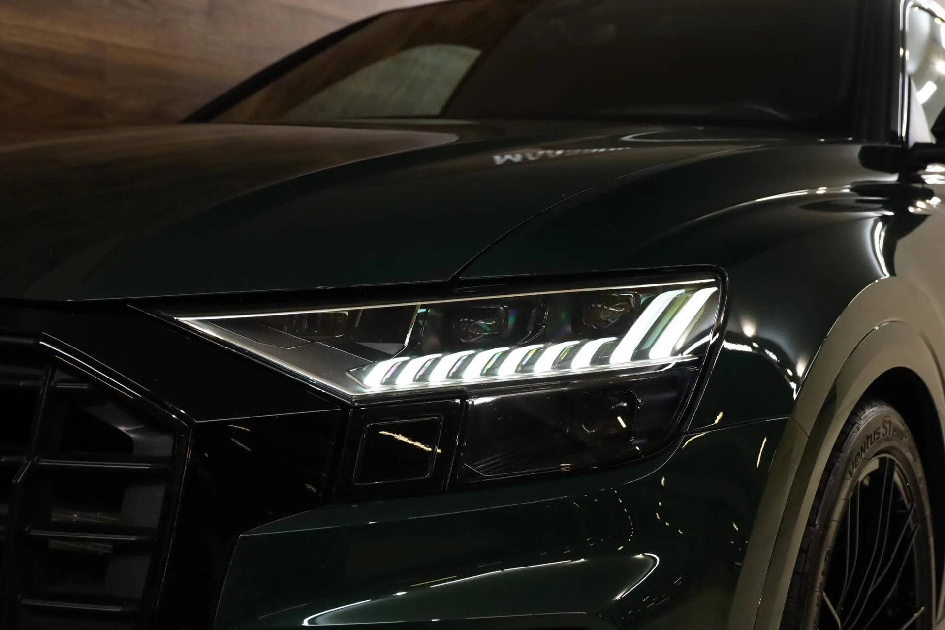 2023 Audi Q8 60 TFSI e quattro Competition, 24/30