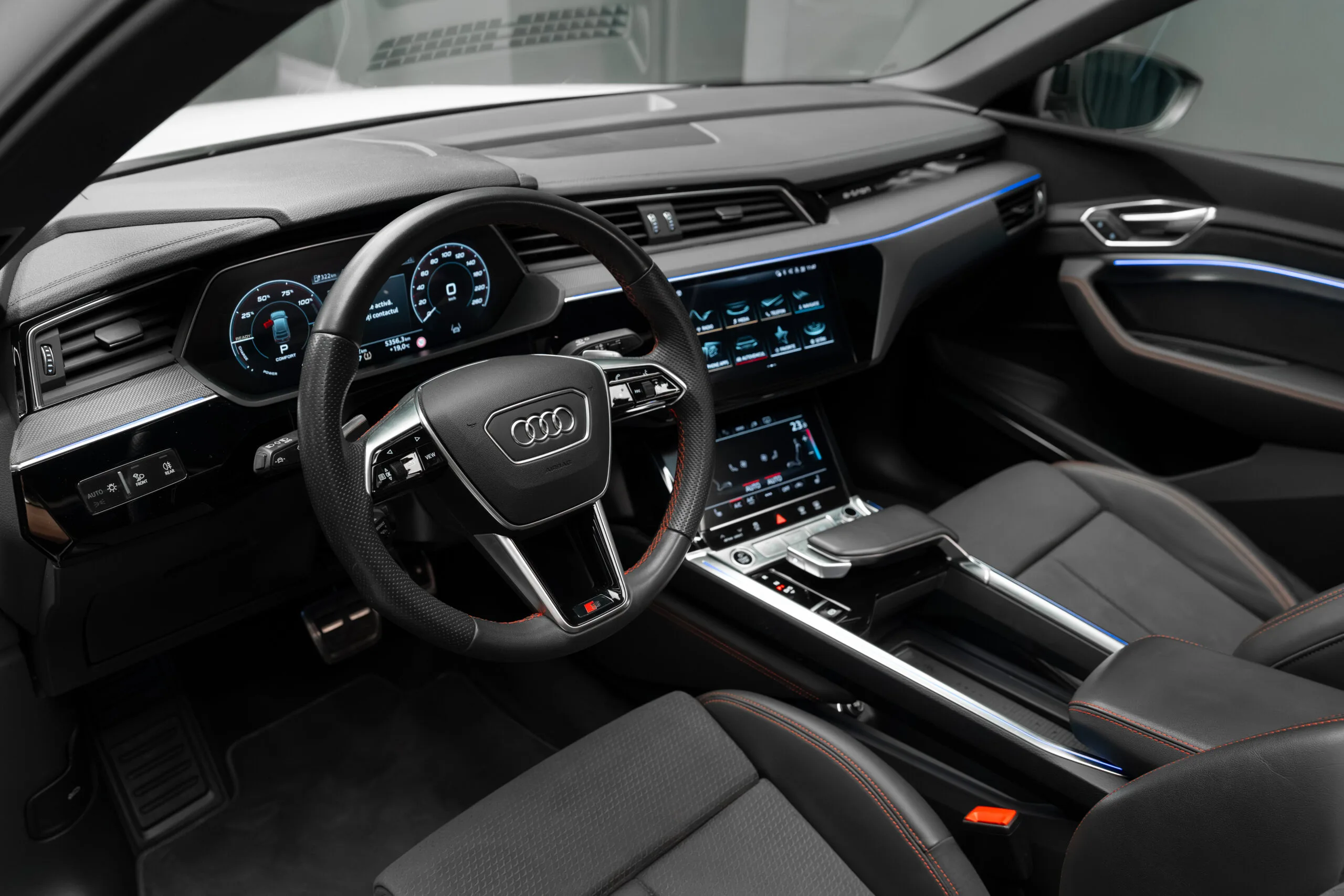 2023 Audi Q8 Sportback e-tron 55 quattro, 9/30