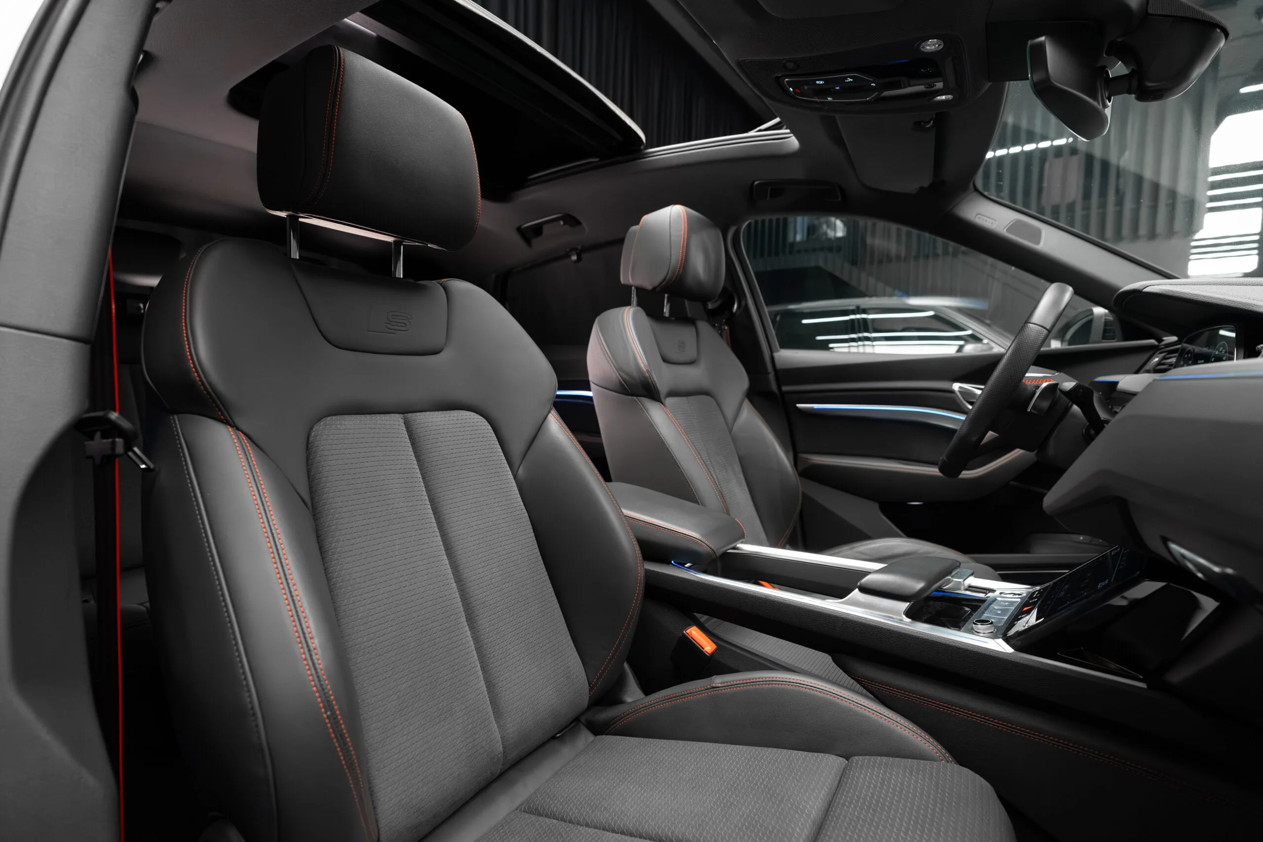2023 Audi Q8 Sportback e-tron 55 quattro, 26/30