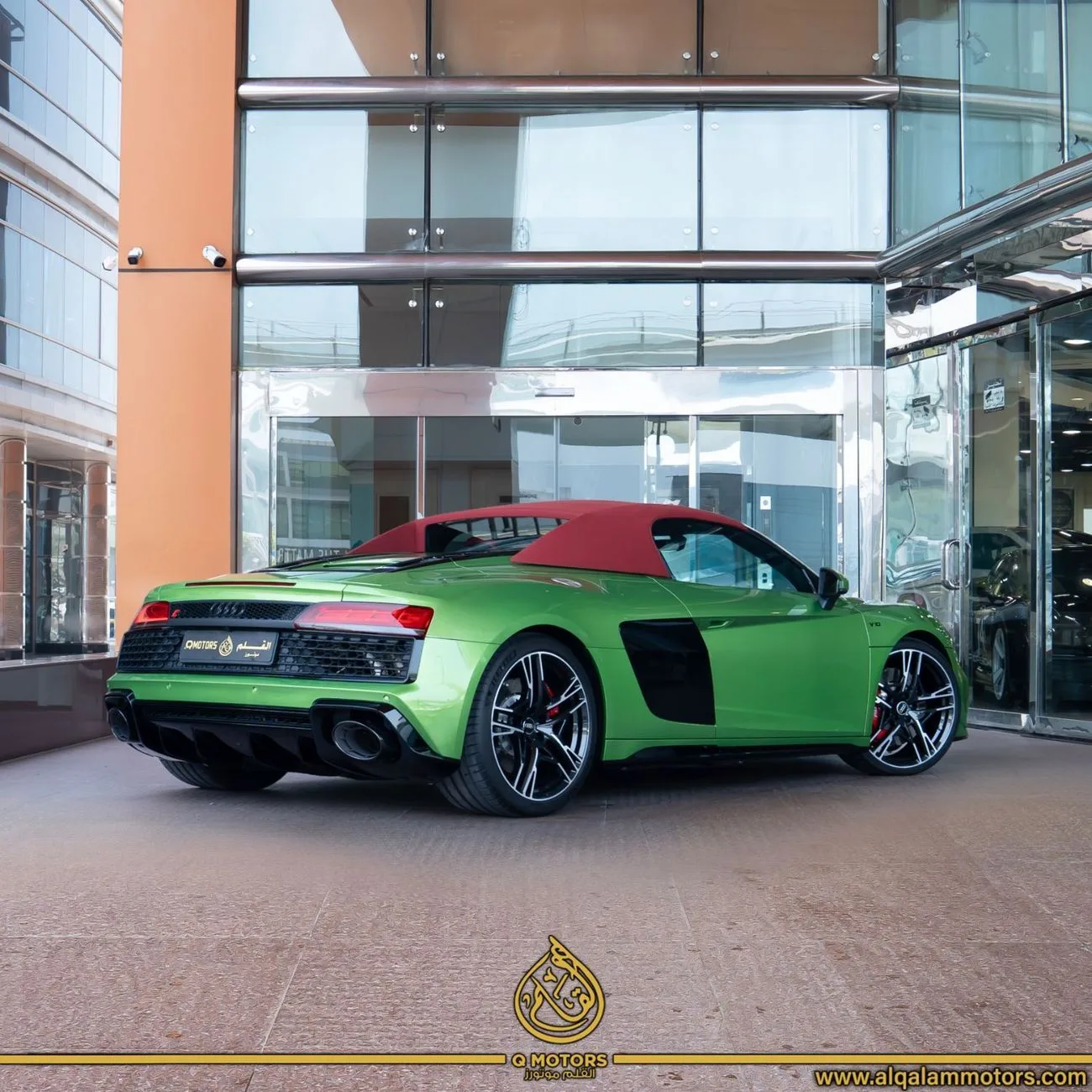 2023 Audi R8 V10 Performance offered by a specialist dealer in Dubai, United Arab Emirates, photo 6 of 26
