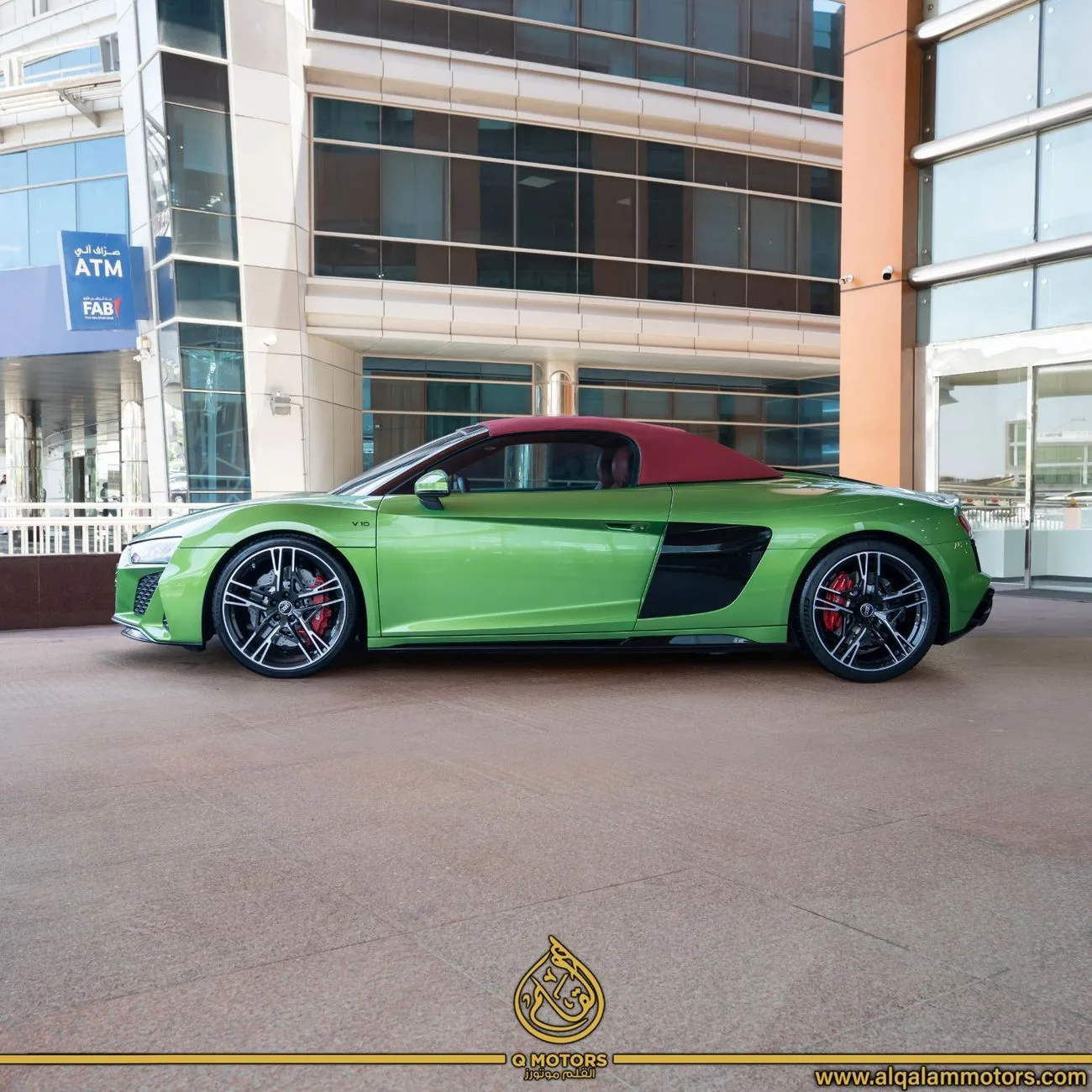 2023 Audi R8 V10 Performance offered by a specialist dealer in Dubai, United Arab Emirates, photo 10 of 26
