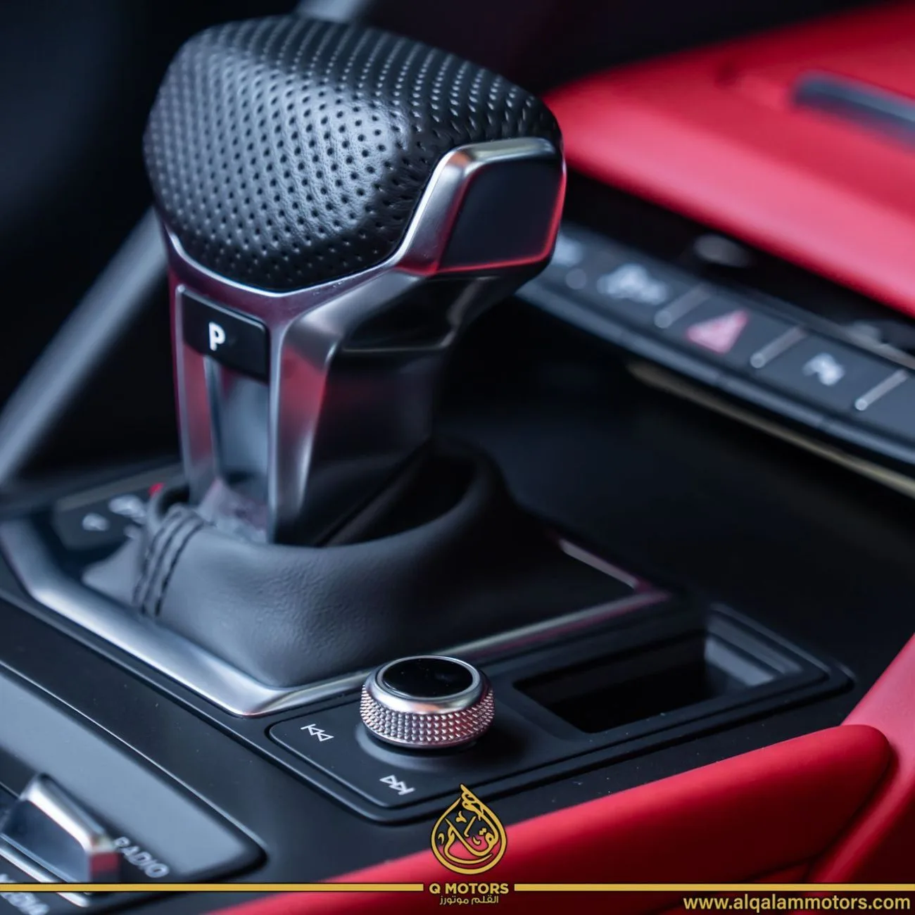2023 Audi R8 V10 Performance offered by a specialist dealer in Dubai, United Arab Emirates, photo 17 of 26