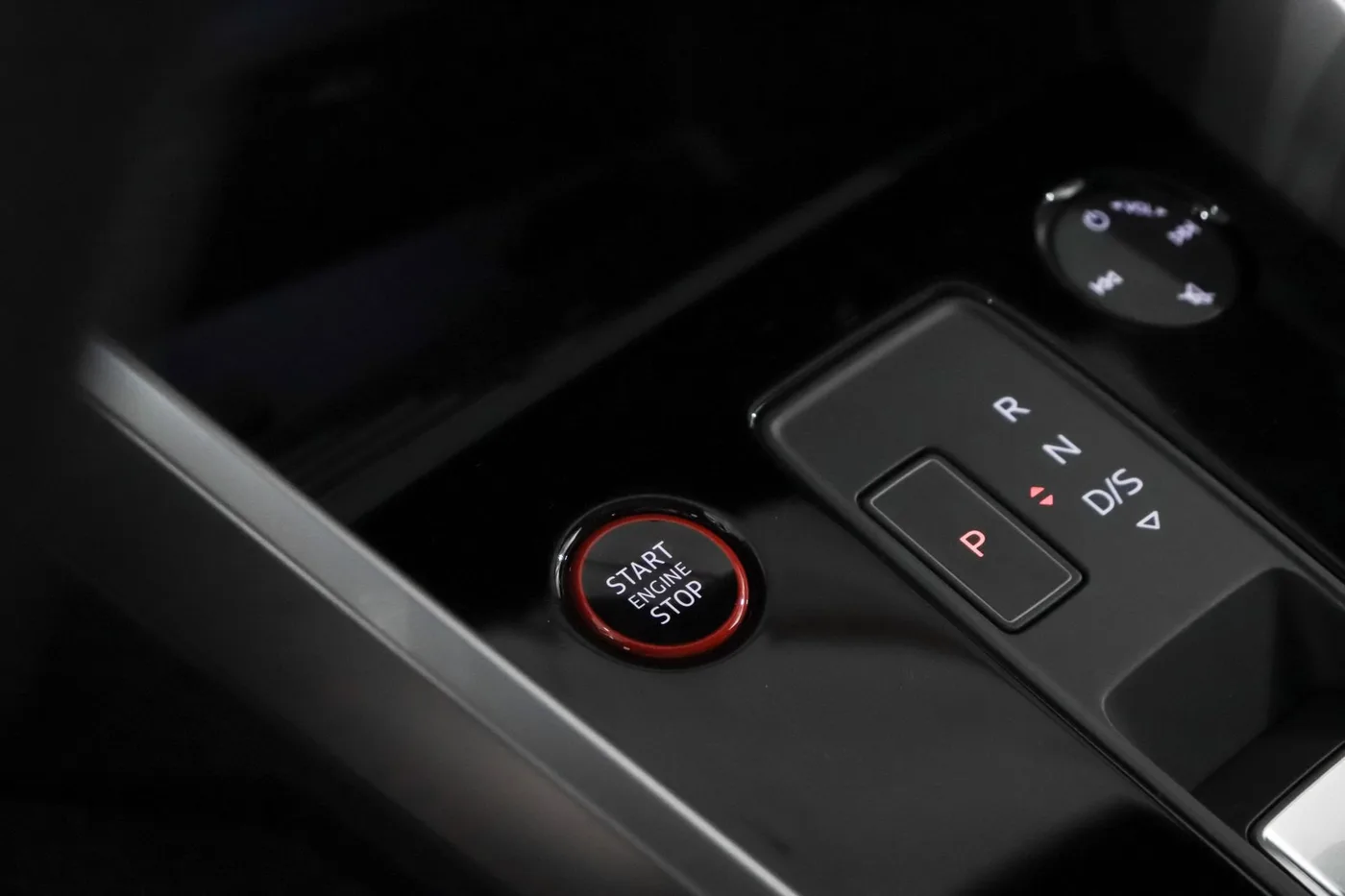2023 Audi RS3 Sportback quattro offered by a supercar dealer in Zibido San Giacomo, Italy, photo 19 of 25