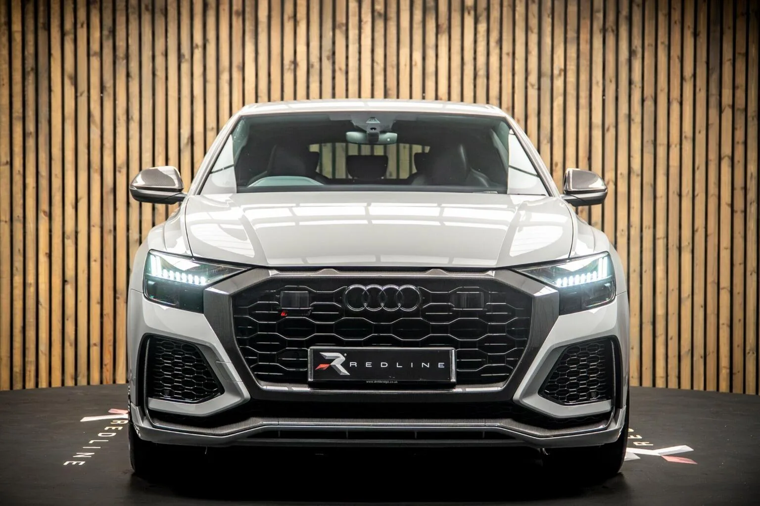 2023 Audi RS Q8 Carbon Black, 5/30