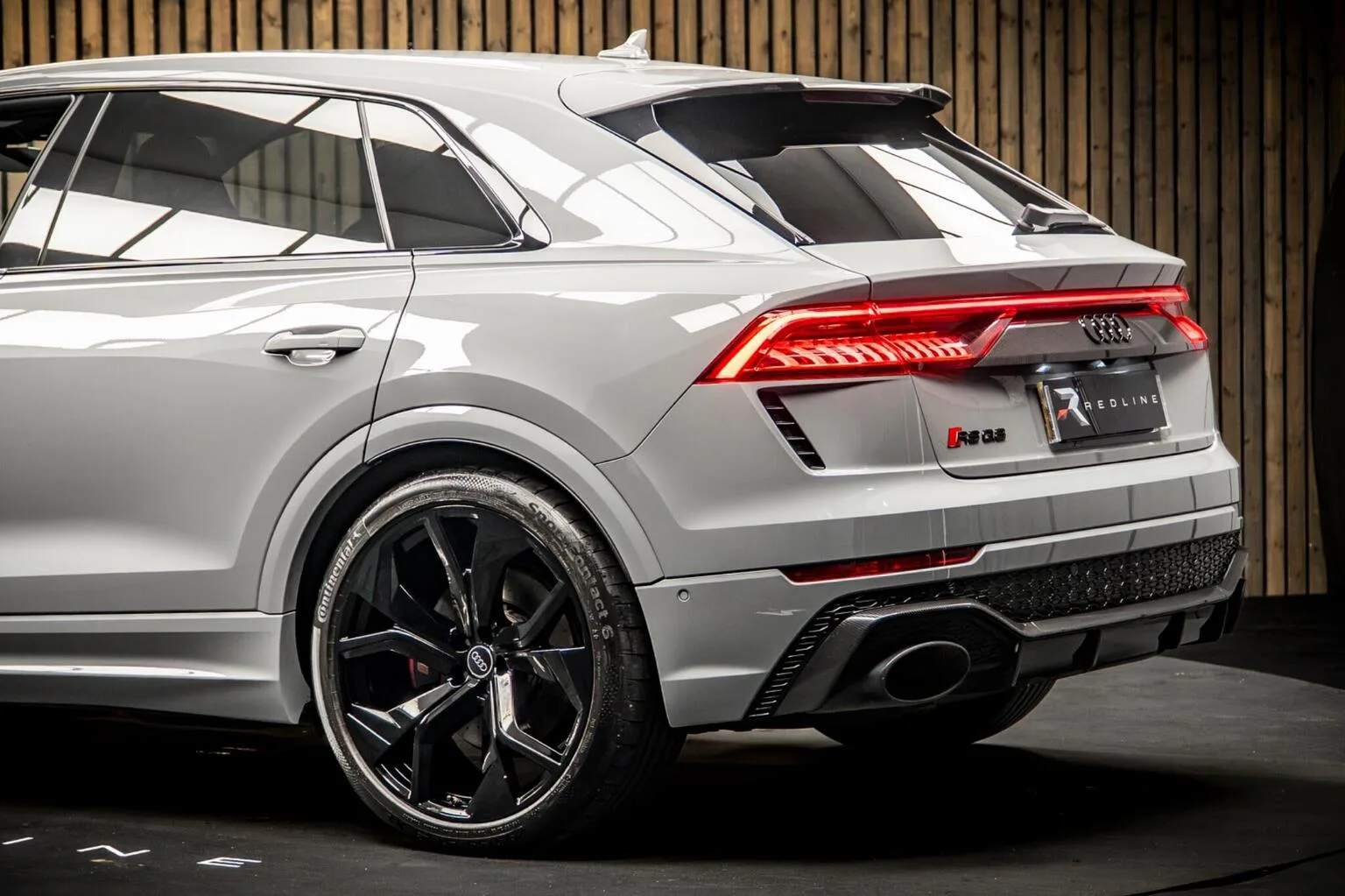 2023 Audi RS Q8 Carbon Black, 15/30