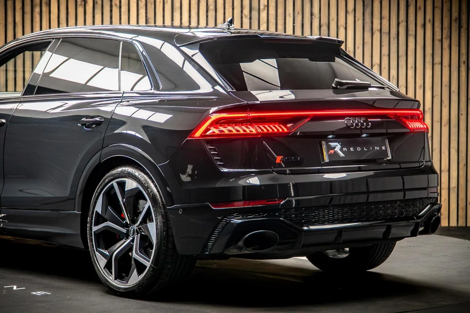 2023 Audi RS Q8 Vorsprung, 19/30