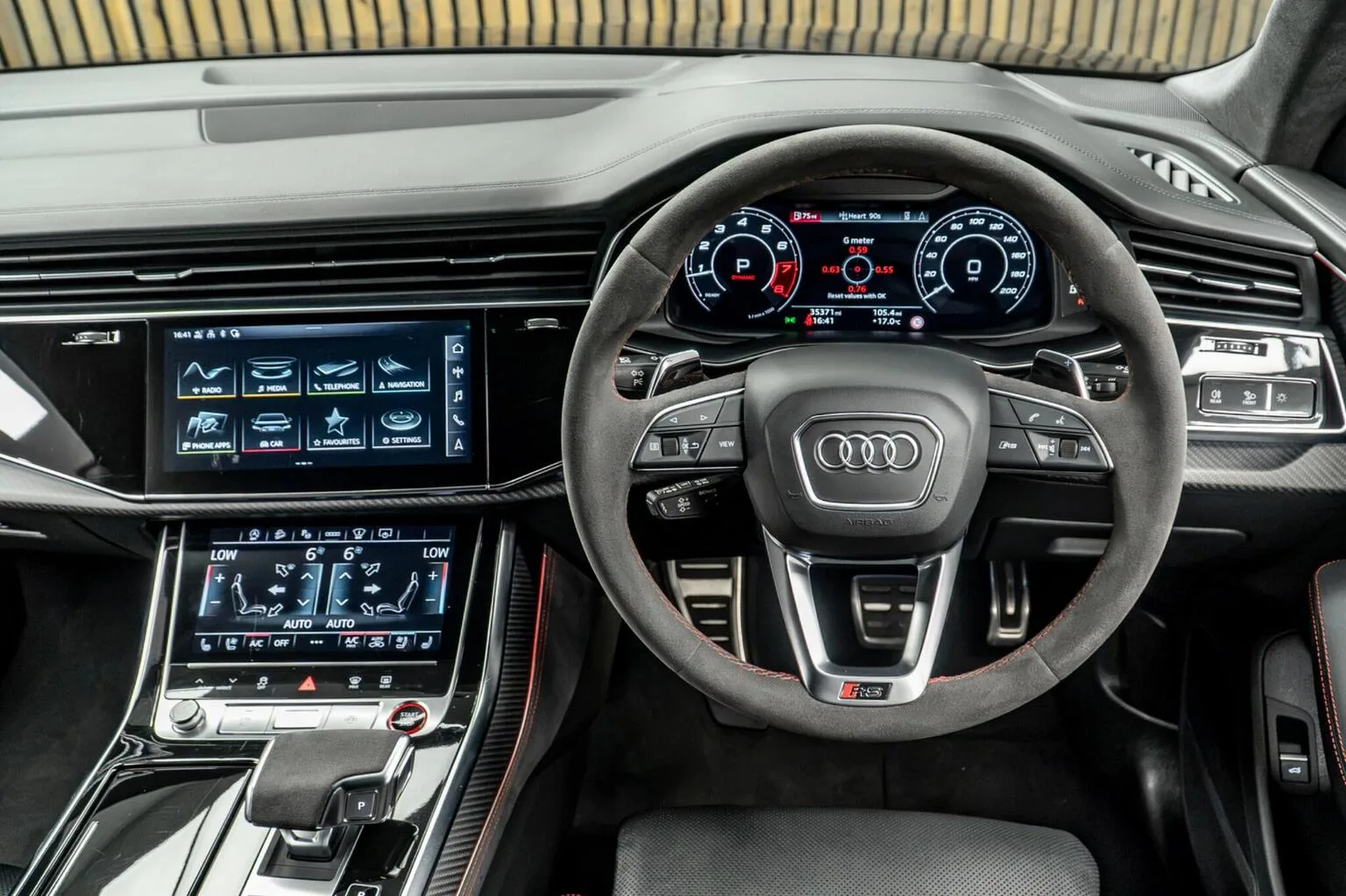 2023 Audi RS Q8 Vorsprung, 25/30