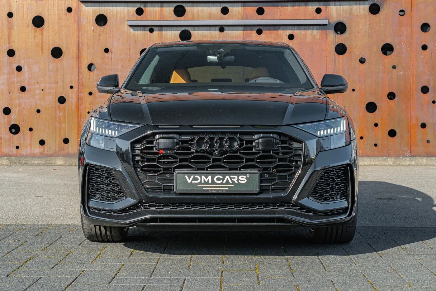 2023 Audi RS Q8 offered by a supercar dealer in Gronau, Germany, photo 2 of 25