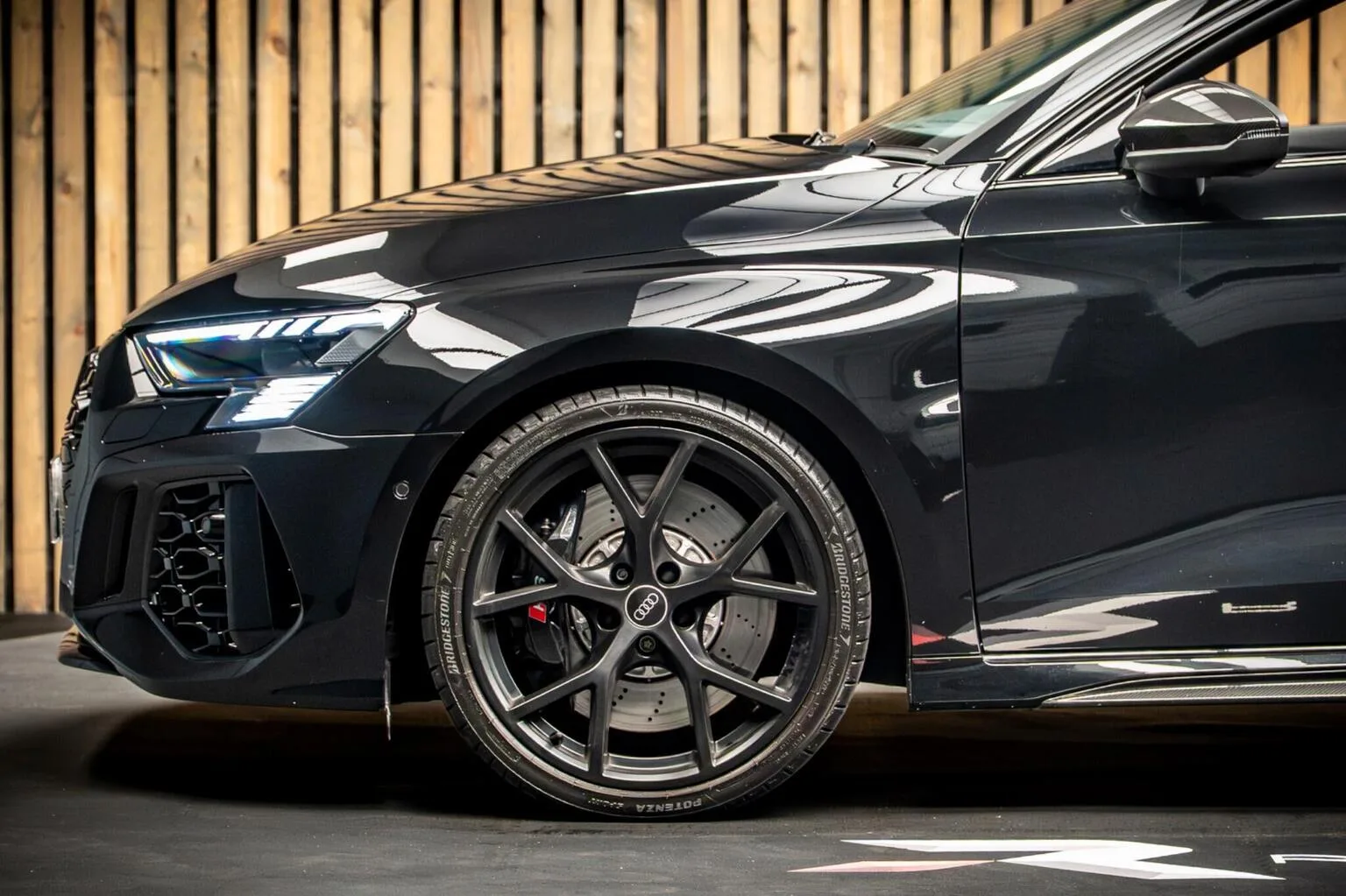 2023 Audi RS3 Sedan Carbon Black, 8/30