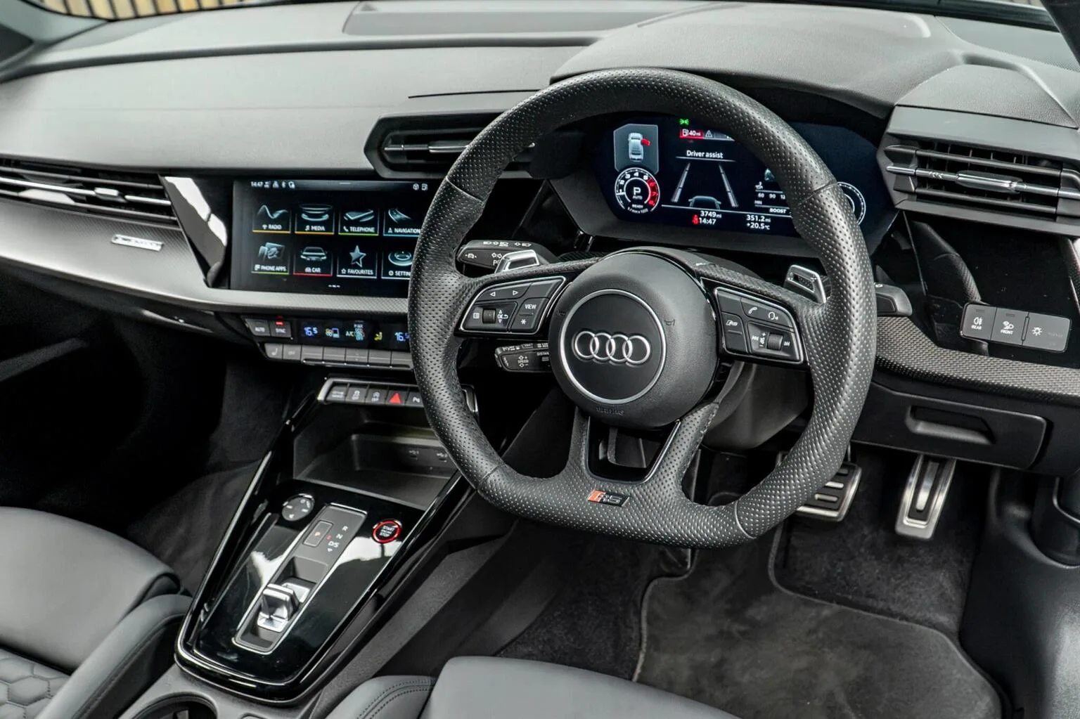 2023 Audi RS3 Sedan Carbon Black, 22/30