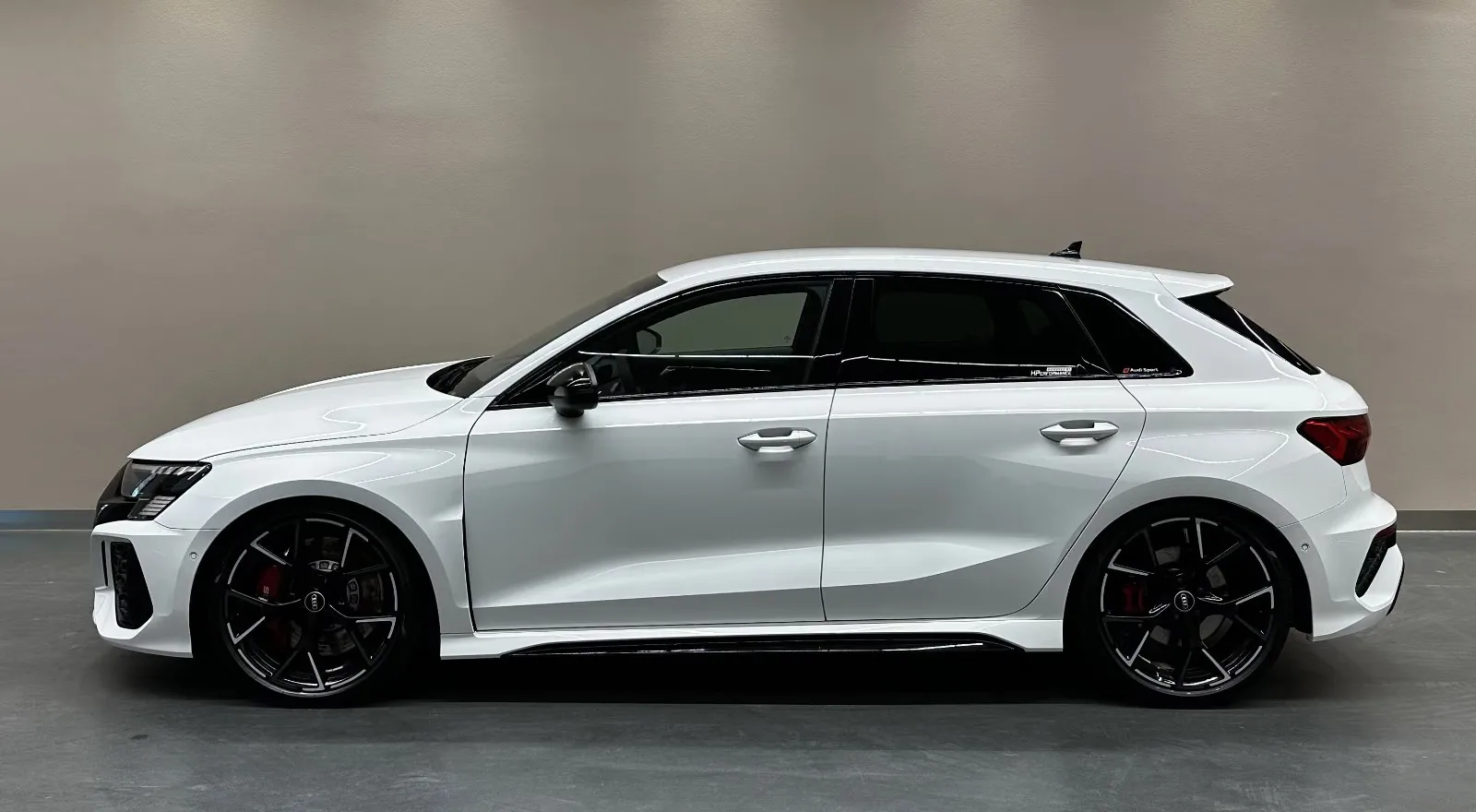 2023 Audi RS3 Sportback HPerformance, 4/30