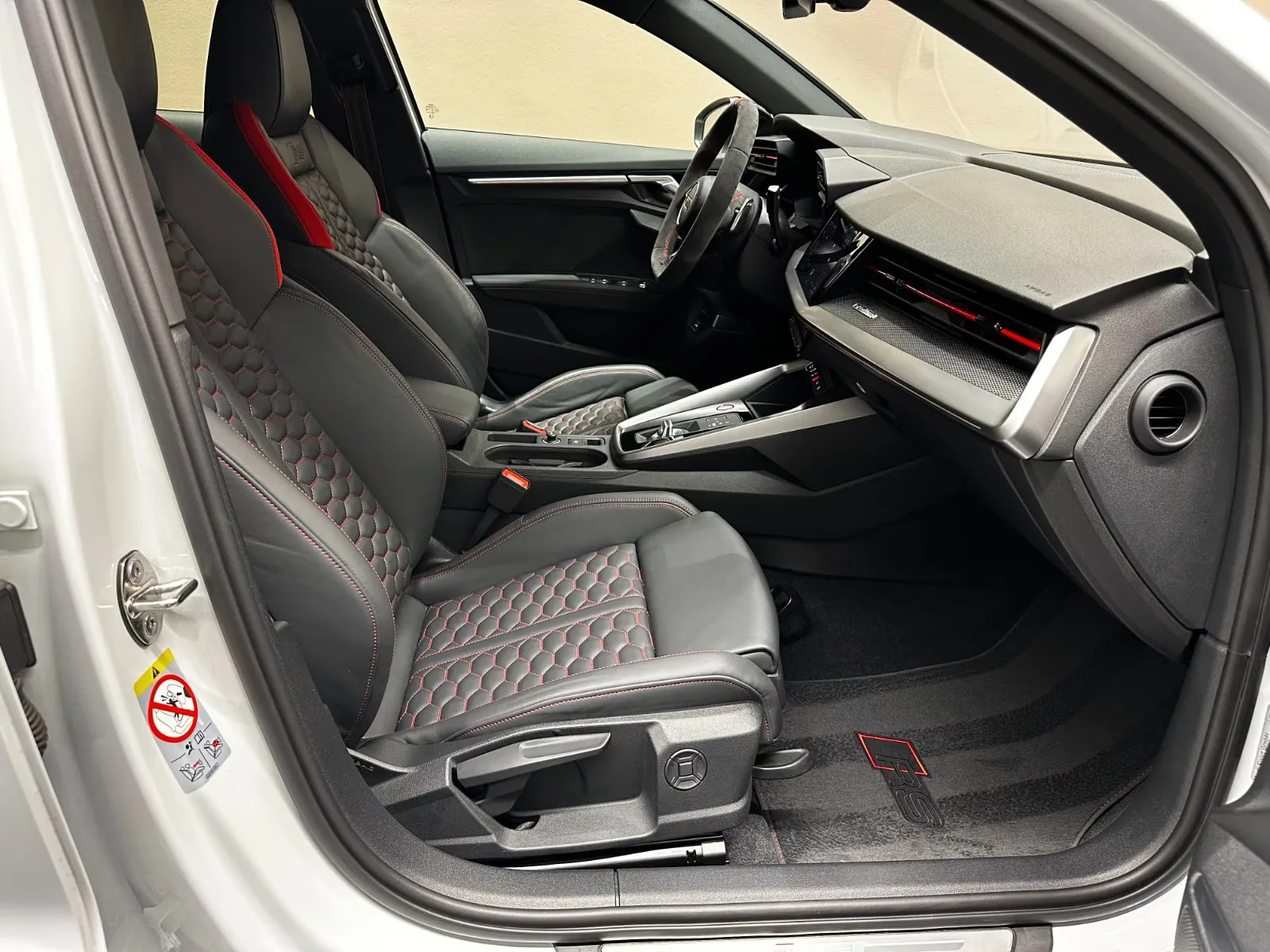 2023 Audi RS3 Sportback HPerformance, 27/30