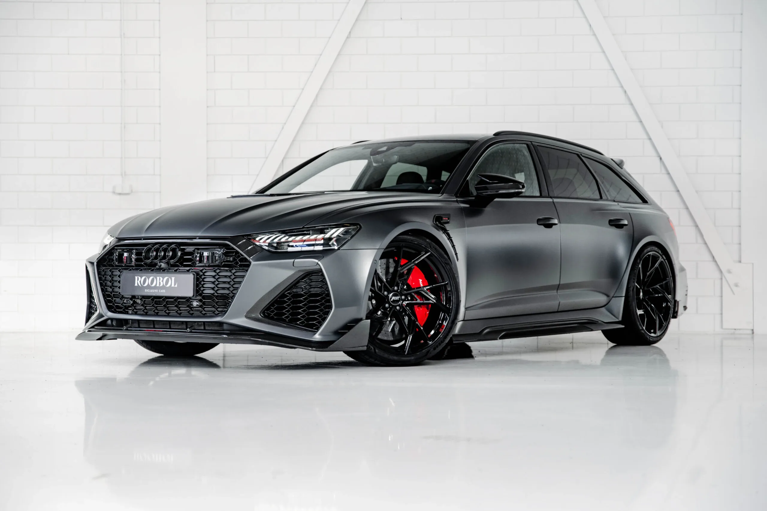 2023 Audi RS6 Avant performance ABT RS6-LE Legacy Edition angeboten von einem Fachhändler in Berkel en Rodenrijs, Niederlande, Hauptfoto