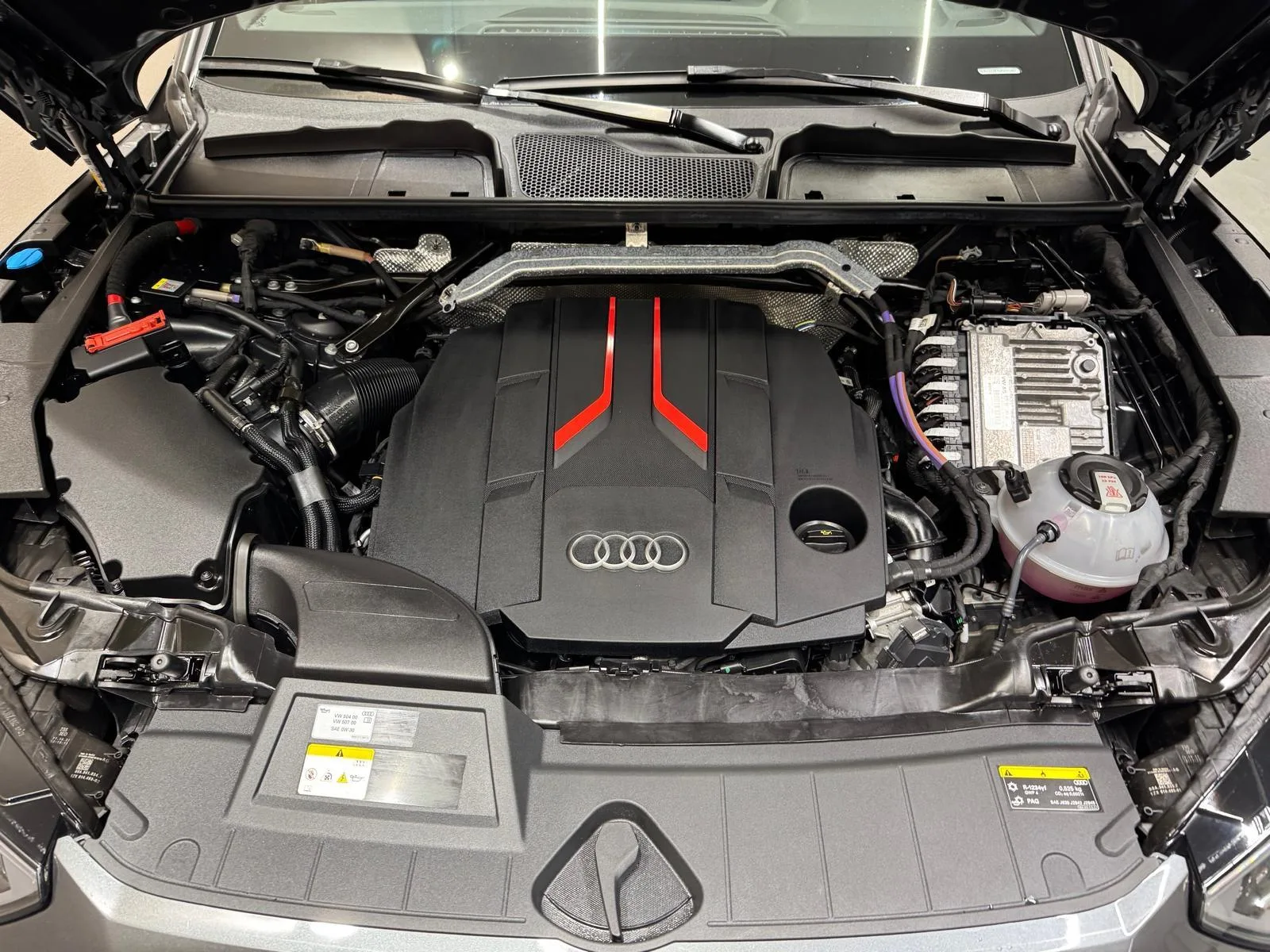 2023 Audi SQ5 TDI, 6/16