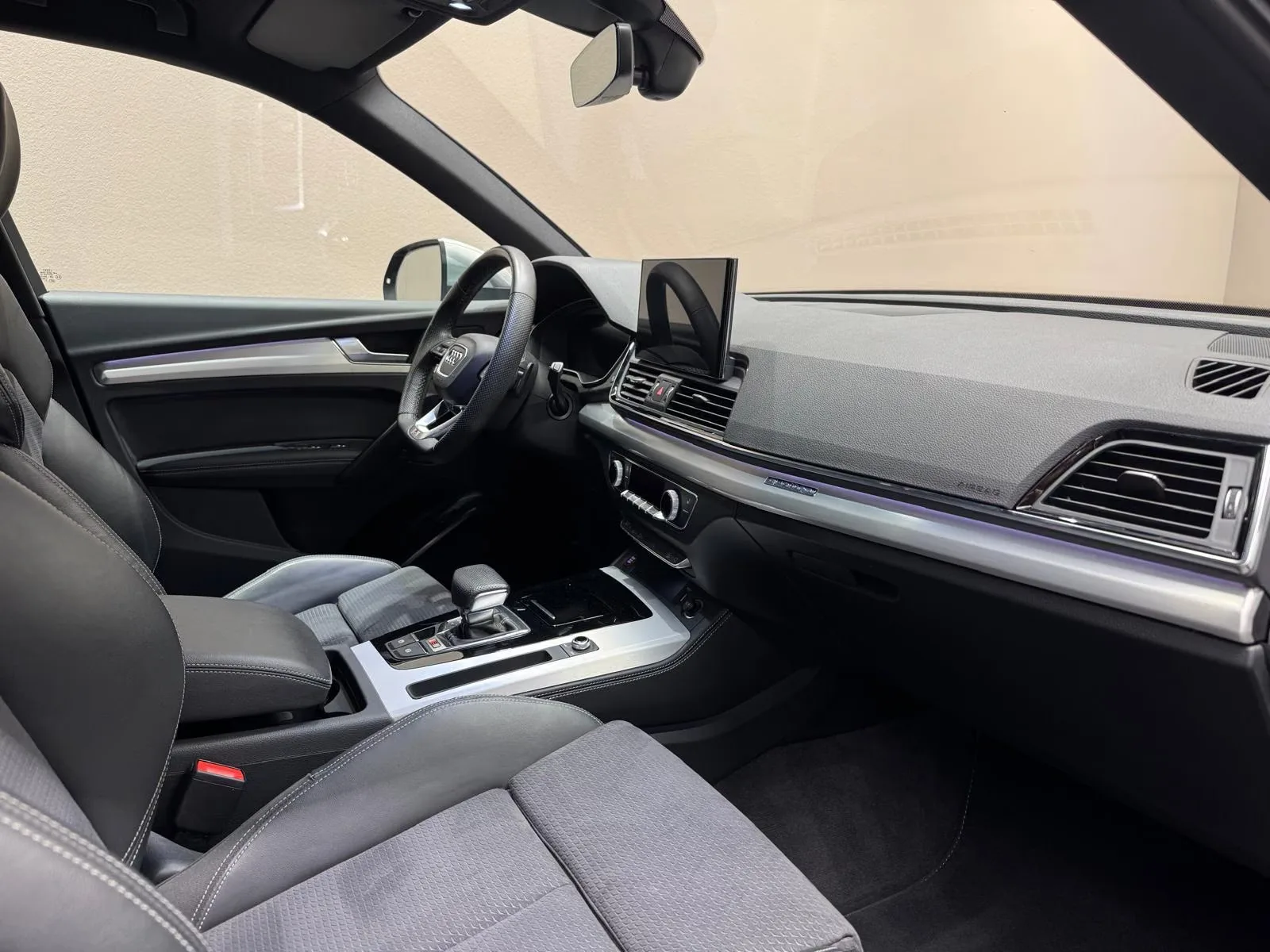 2023 Audi SQ5 TDI, 13/16