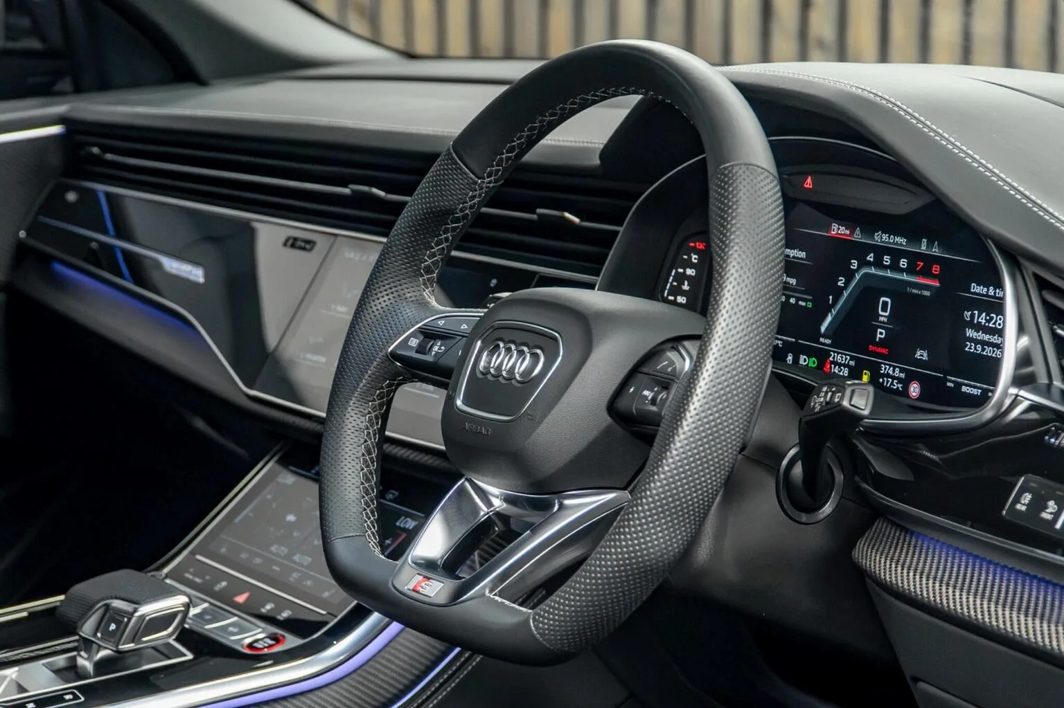 2023 Audi SQ8 Launch Edition, 26/30
