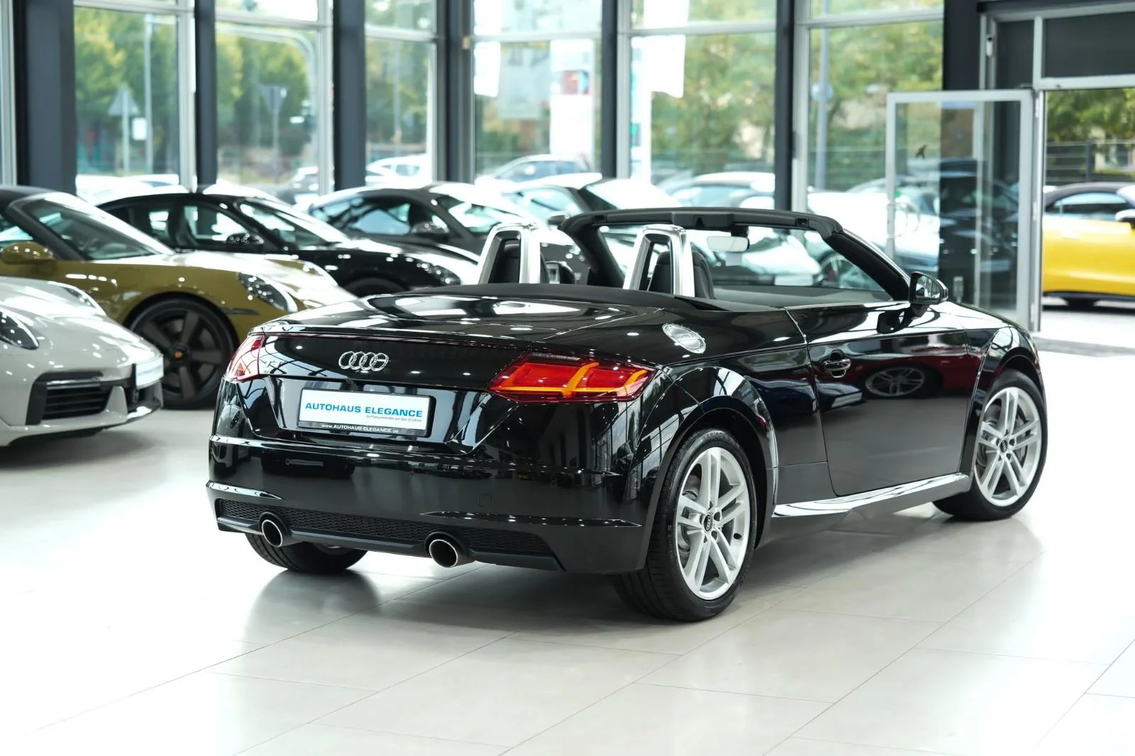 2023 Audi TT Roadster, 2/26