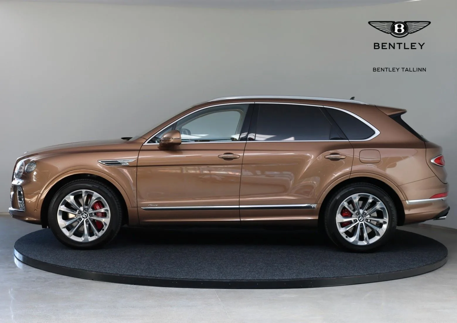 2023 Bentley Bentayga Azure Hybrid, 19/22