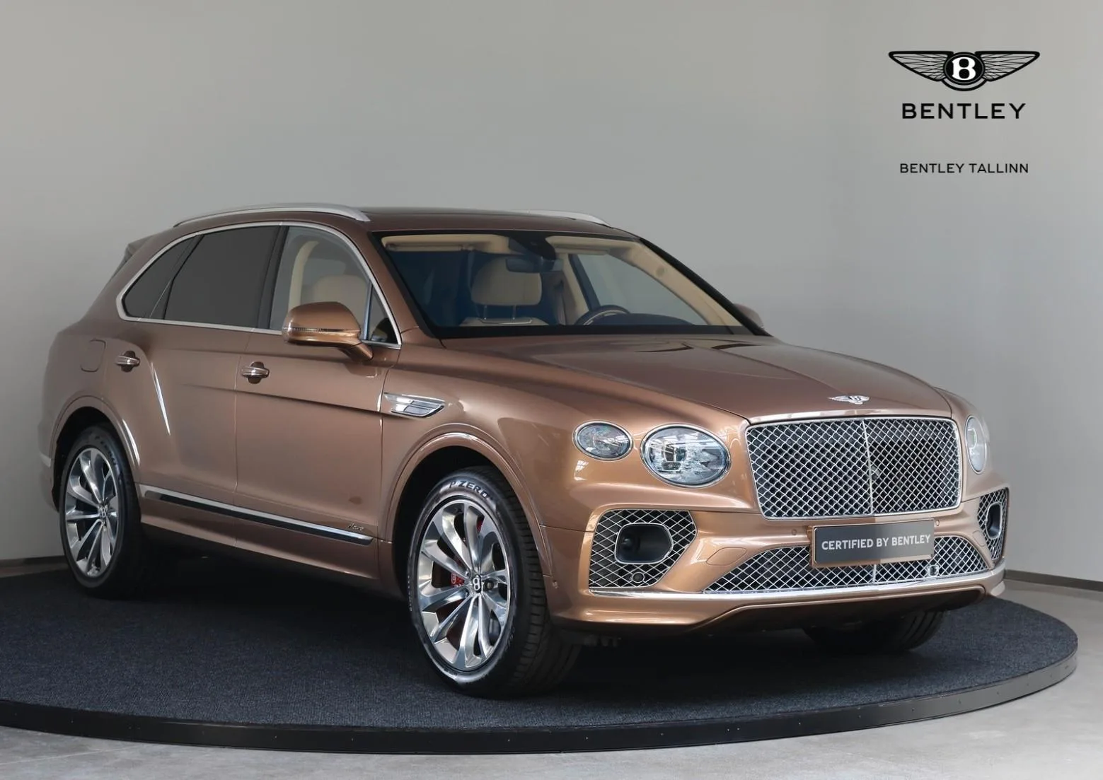 2023 Bentley Bentayga Azure Hybrid, 21/22
