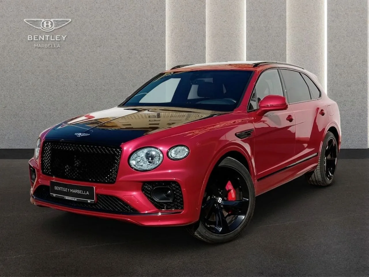 2023 Bentley Bentayga angeboten von einem Fachhändler in Marbella, Hauptfoto