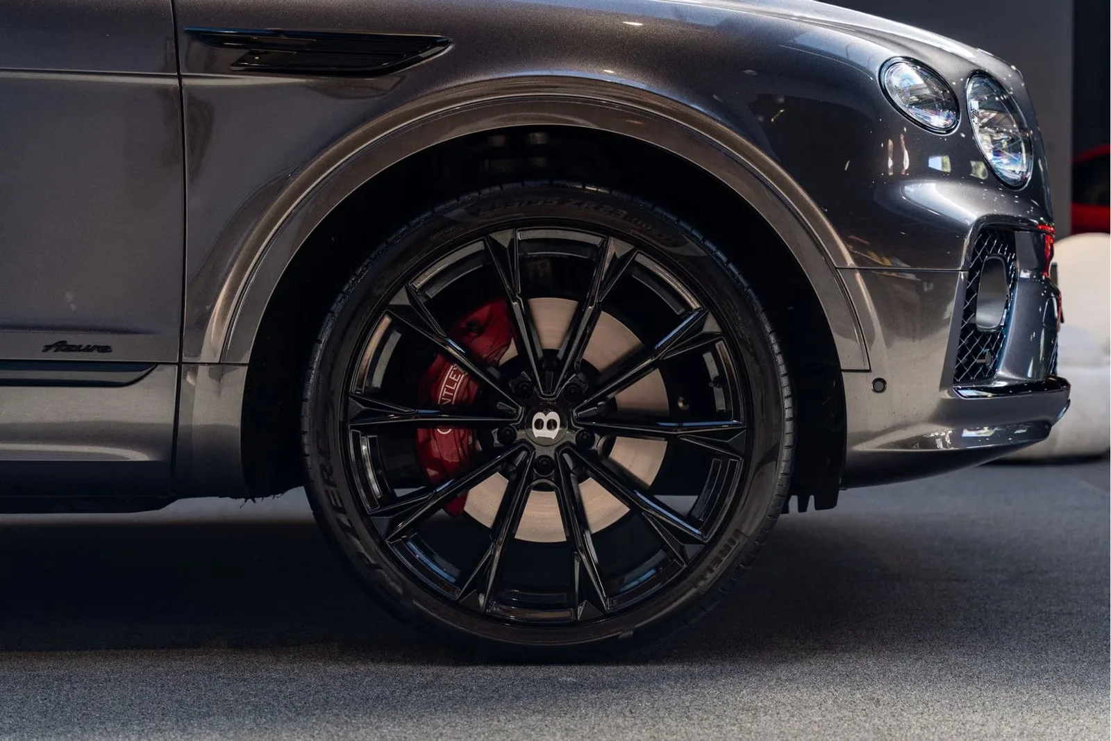 2023 Bentley Bentayga EWB Azure, 12/30