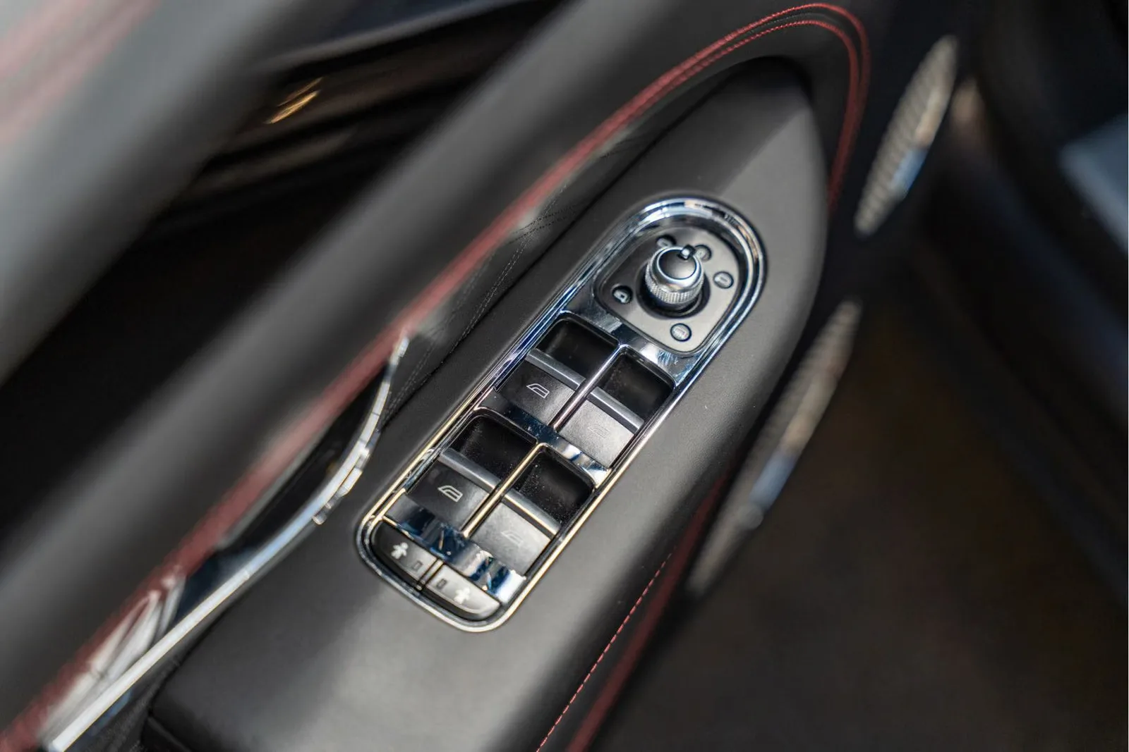 2023 Bentley Bentayga EWB Azure, 27/30