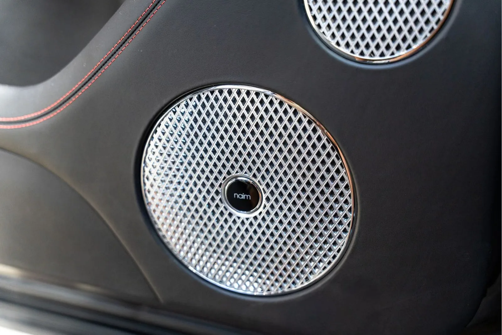2023 Bentley Bentayga EWB Azure, 28/30
