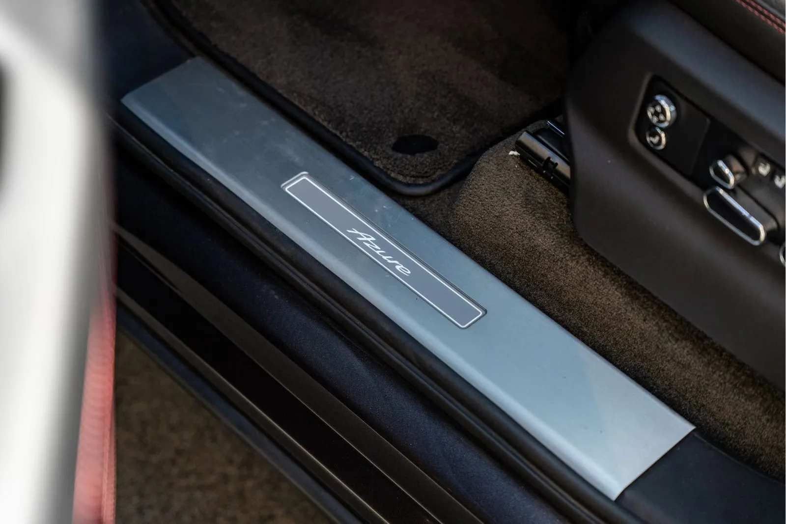2023 Bentley Bentayga EWB Azure, 30/30