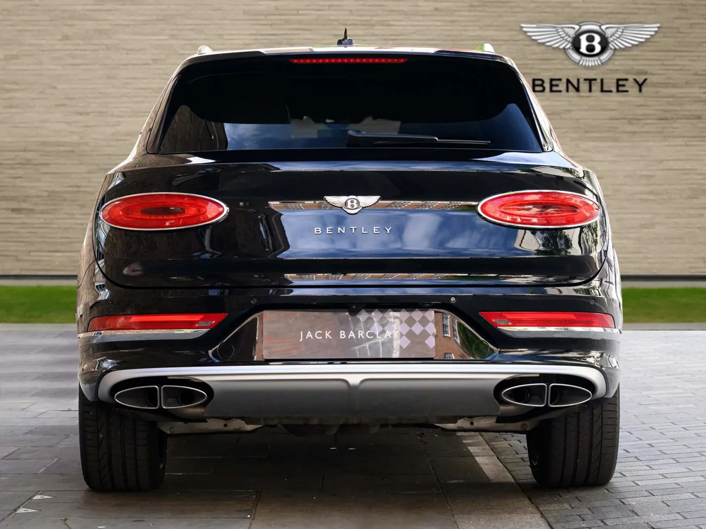 2023 Bentley Bentayga EWB angeboten von einer Vertragshändlergruppe in London, Vereinigtes Königreich, Foto 8 von 25