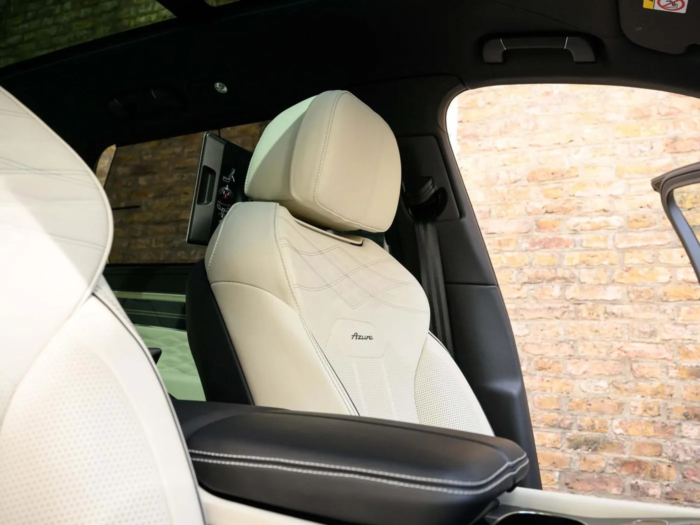 2023 Bentley Bentayga EWB angeboten von einer Vertragshändlergruppe in London, Vereinigtes Königreich, Foto 19 von 25