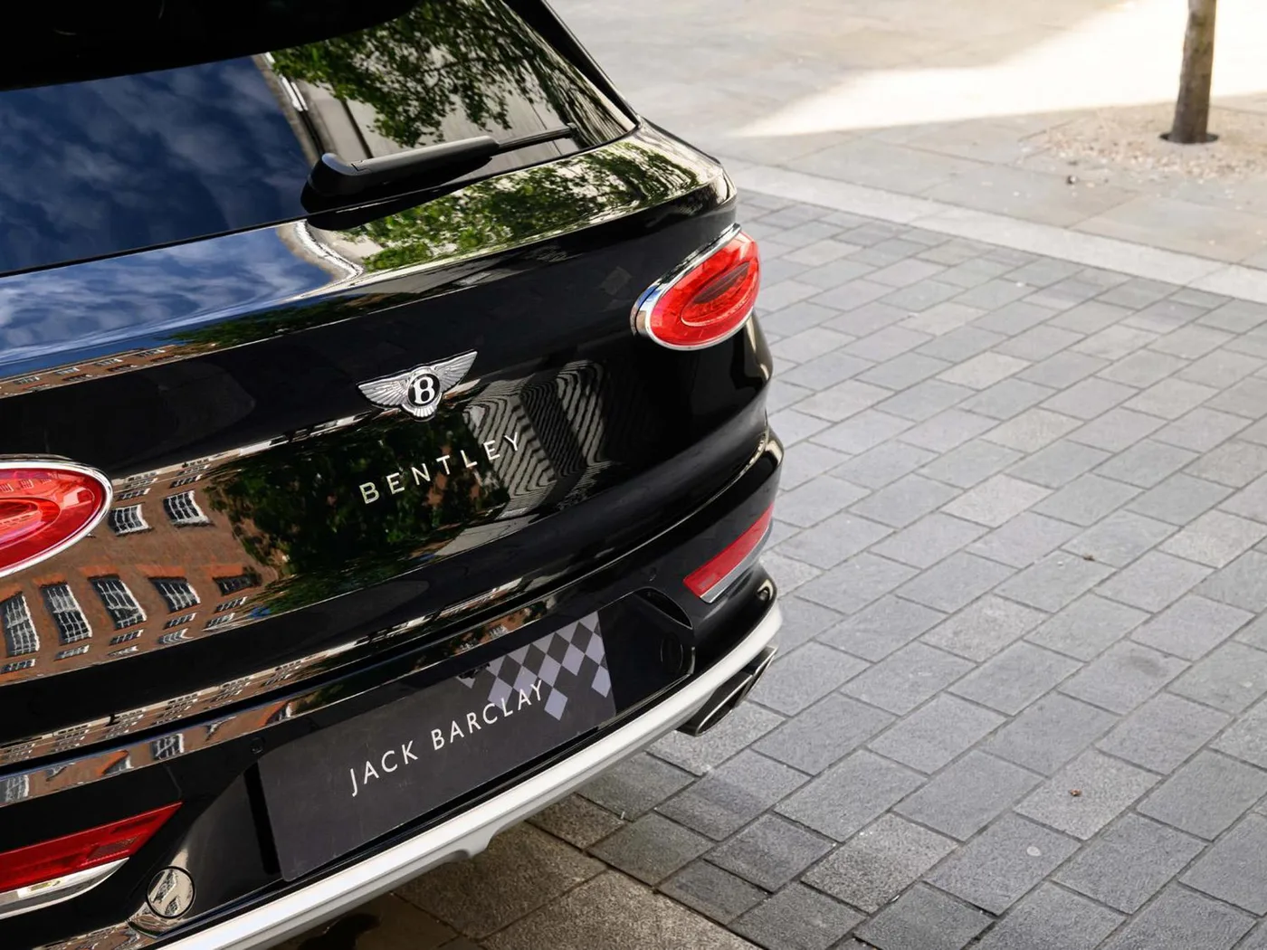 2023 Bentley Bentayga EWB angeboten von einer Vertragshändlergruppe in London, Vereinigtes Königreich, Foto 25 von 25