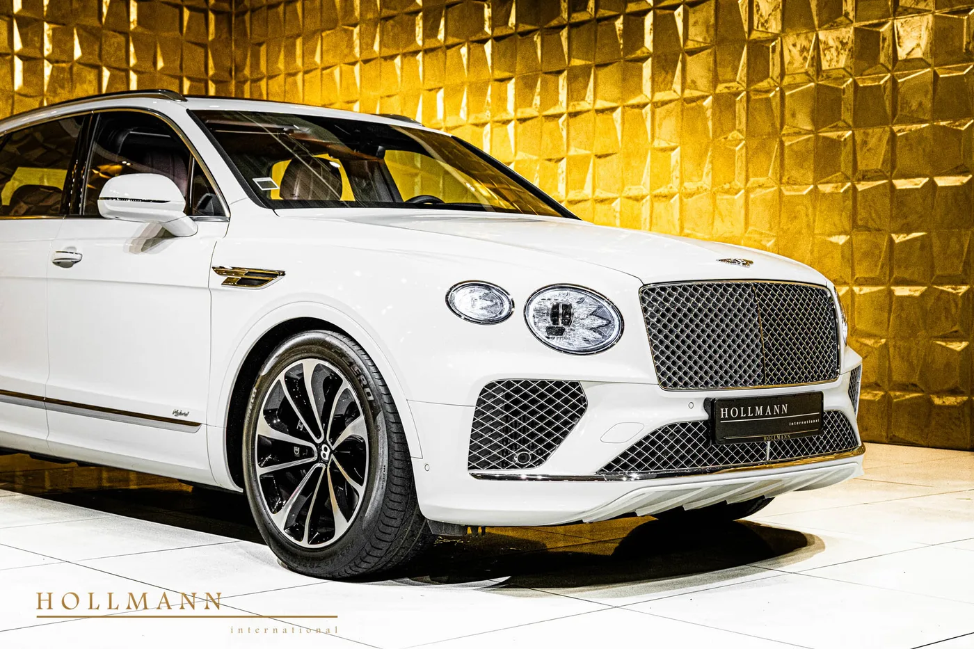 2023 Bentley Bentayga Hybrid proposée par un concessionnaire spécialisé à Stuhr, Allemagne, photo 8 sur 8