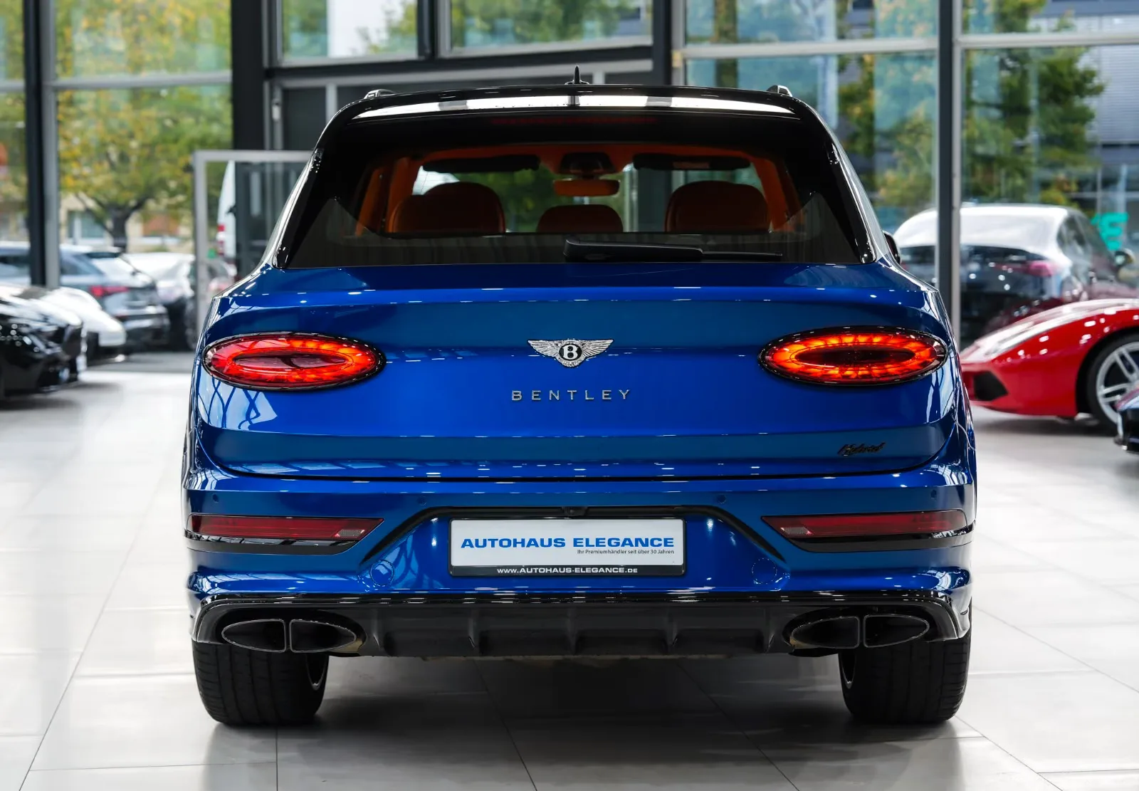 2023 Bentley Bentayga Hybrid S, 5/30