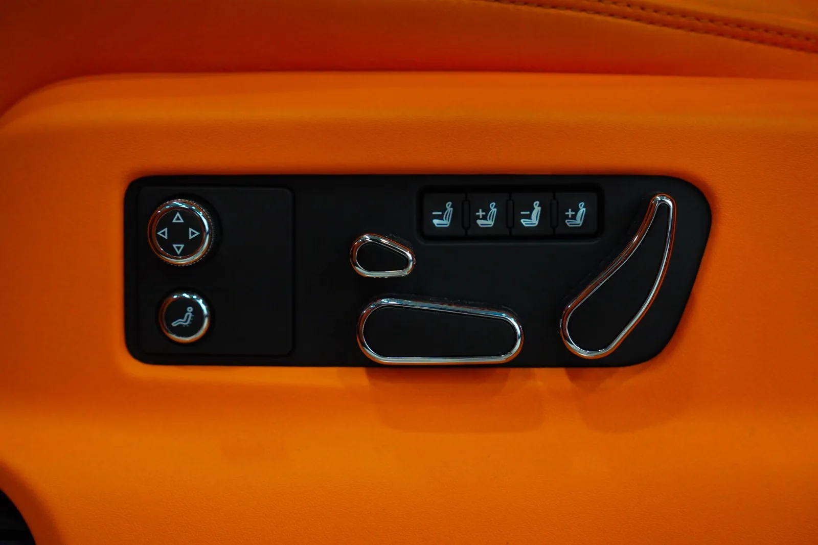 2023 Bentley Bentayga Hybrid S, 20/30