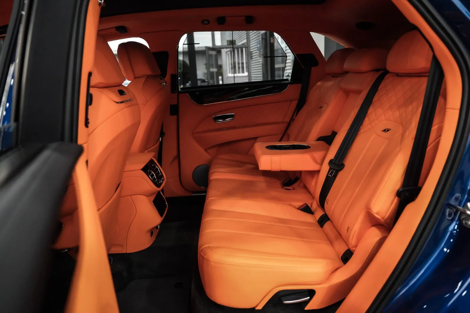2023 Bentley Bentayga Hybrid S, 22/30