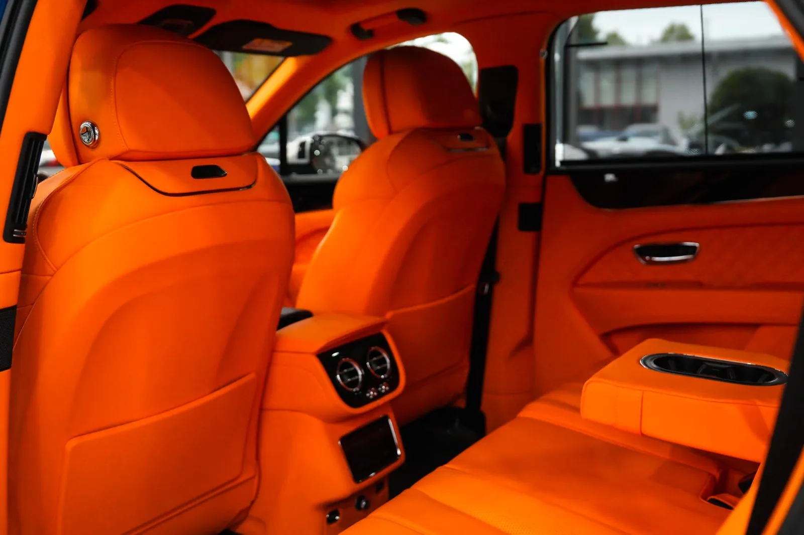 2023 Bentley Bentayga Hybrid S, 24/30