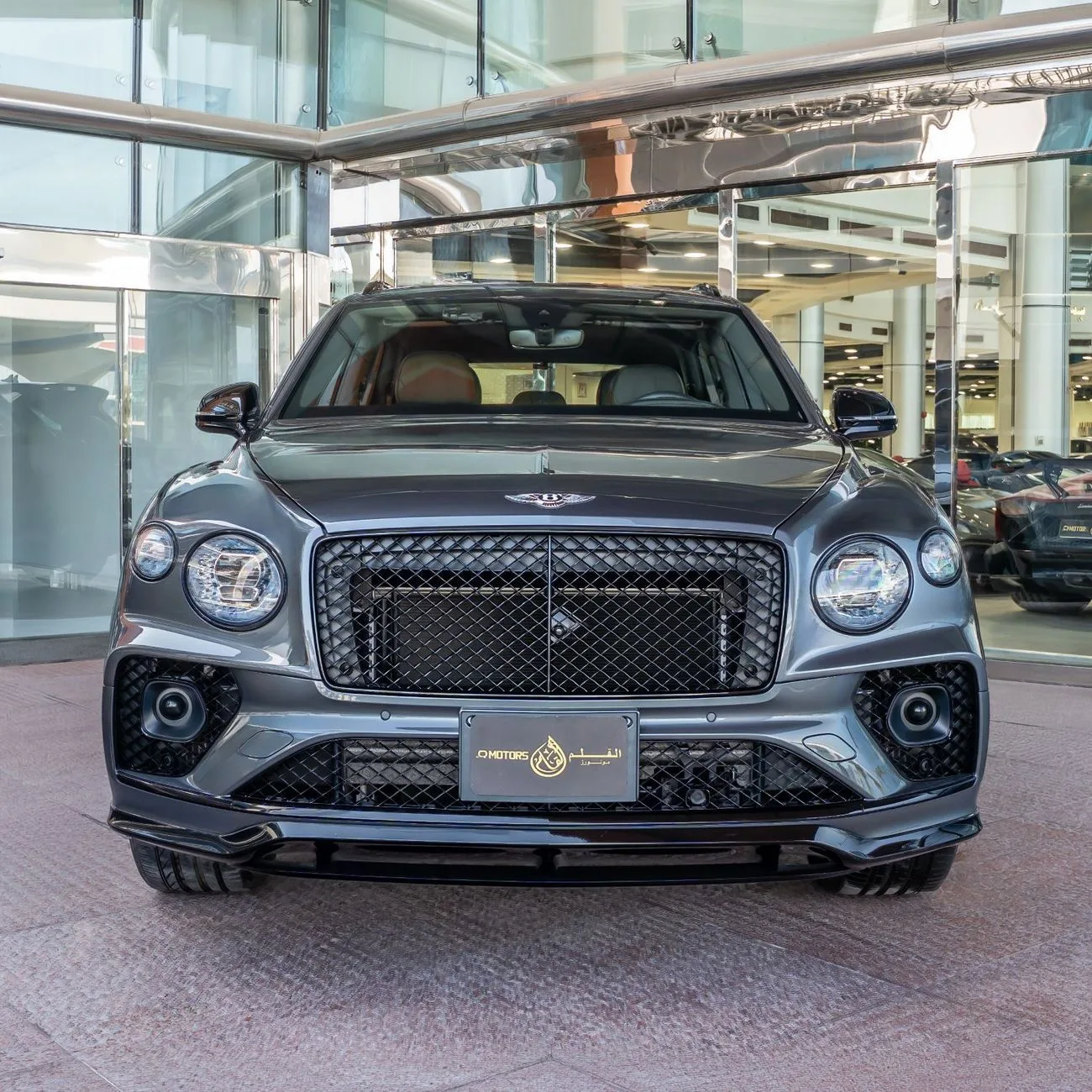 2023 Bentley Bentayga S angeboten von einem Fachhändler in Dubai, Vereinigte Arabische Emirate, Foto 5 von 16