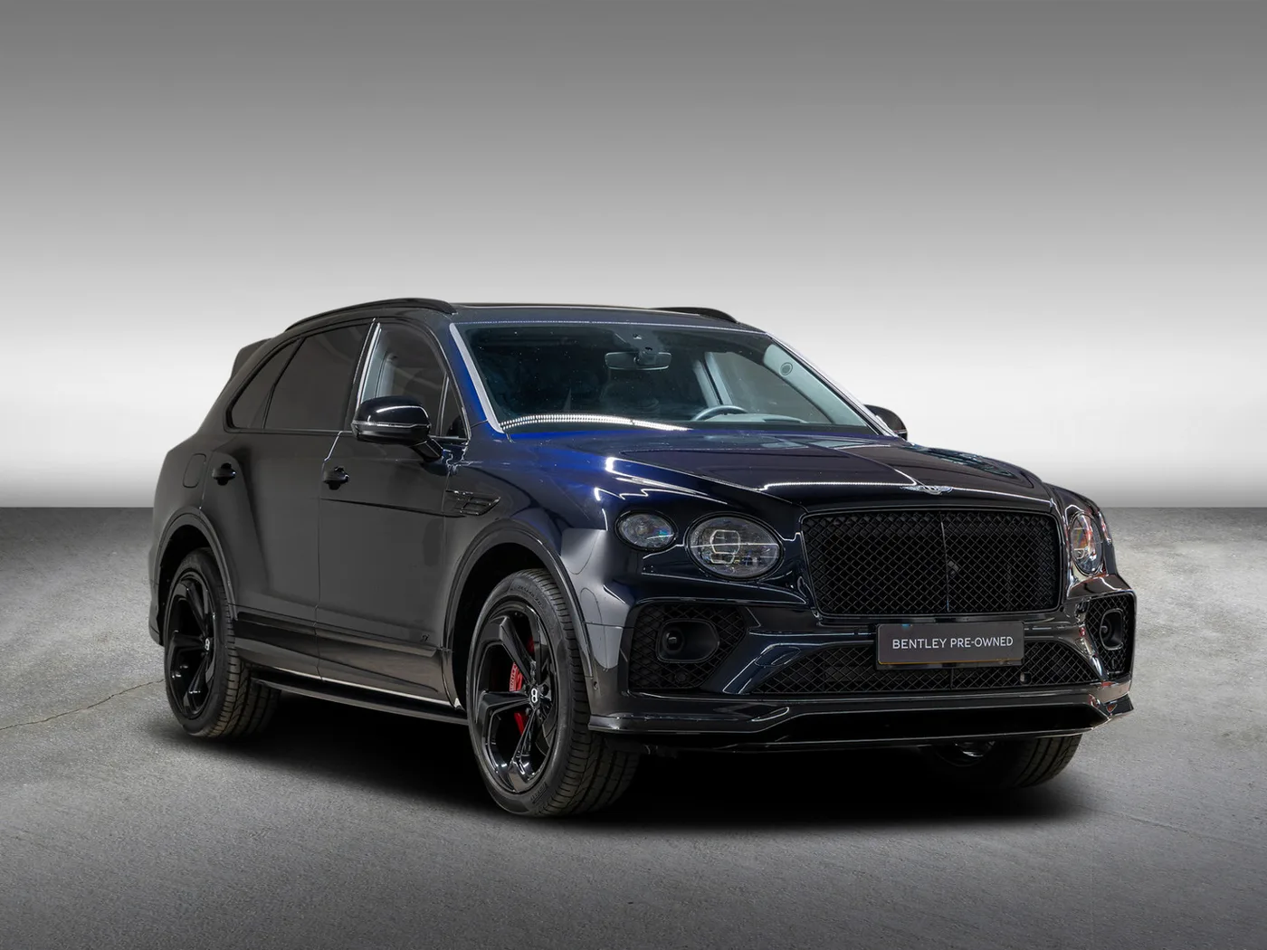 2023 Bentley Bentayga S angeboten von einem offiziellen Bentley-Vertragshändler in Leusden, Niederlande, Foto 3 von 15