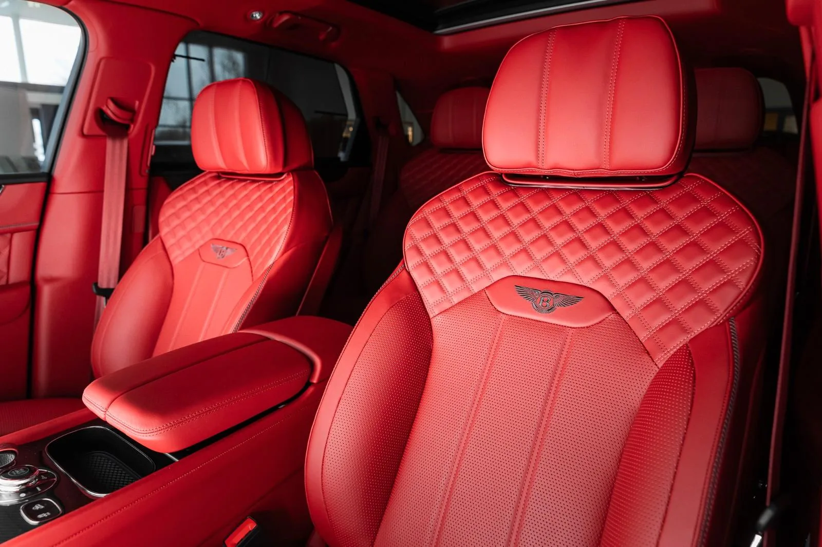 2023 Bentley Bentayga S, 10/28