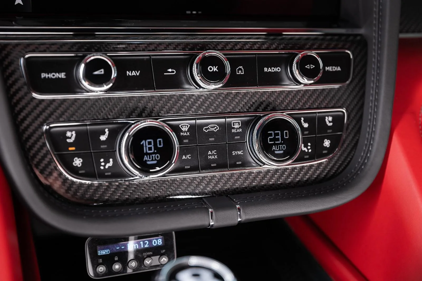 2023 Bentley Bentayga S, 22/28