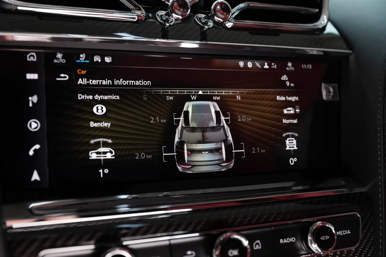 2023 Bentley Bentayga S, 25/28