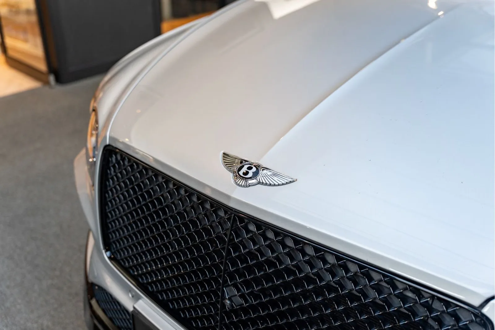 2023 Bentley Bentayga S, 8/30