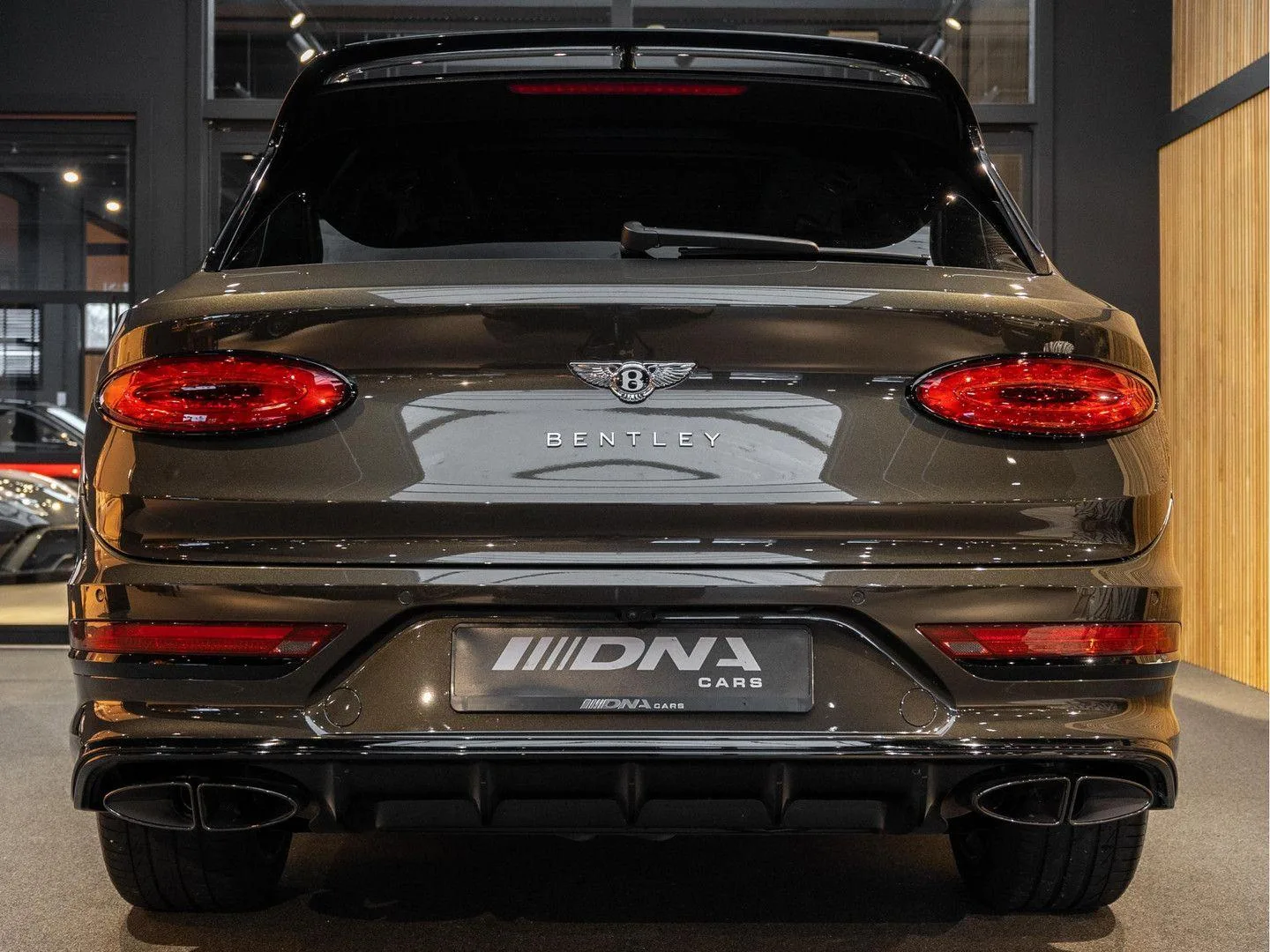 2023 Bentley Bentayga S, 4/30
