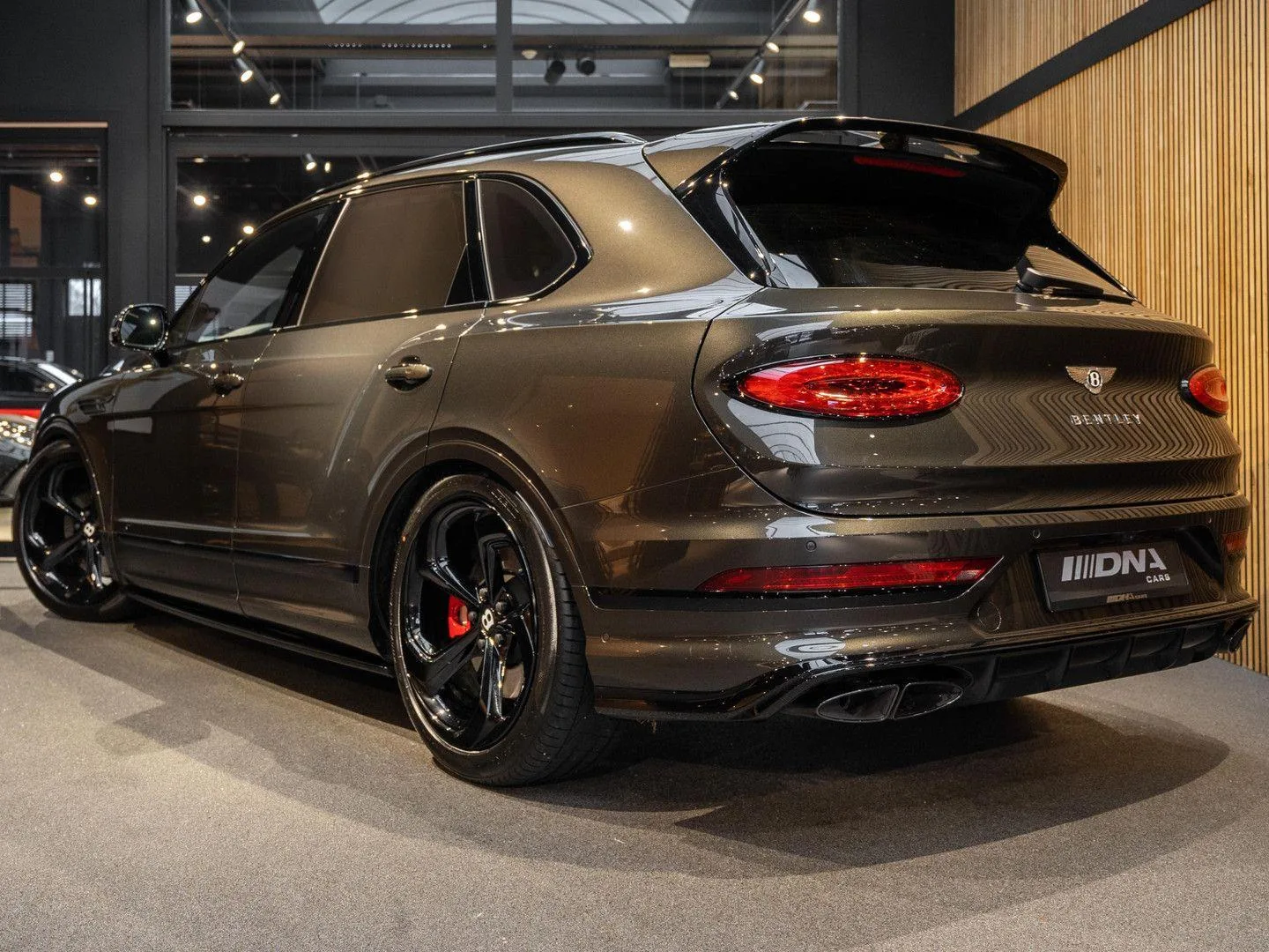 2023 Bentley Bentayga S, 5/30