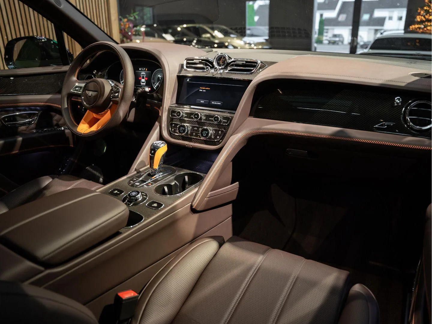 2023 Bentley Bentayga S, 8/30