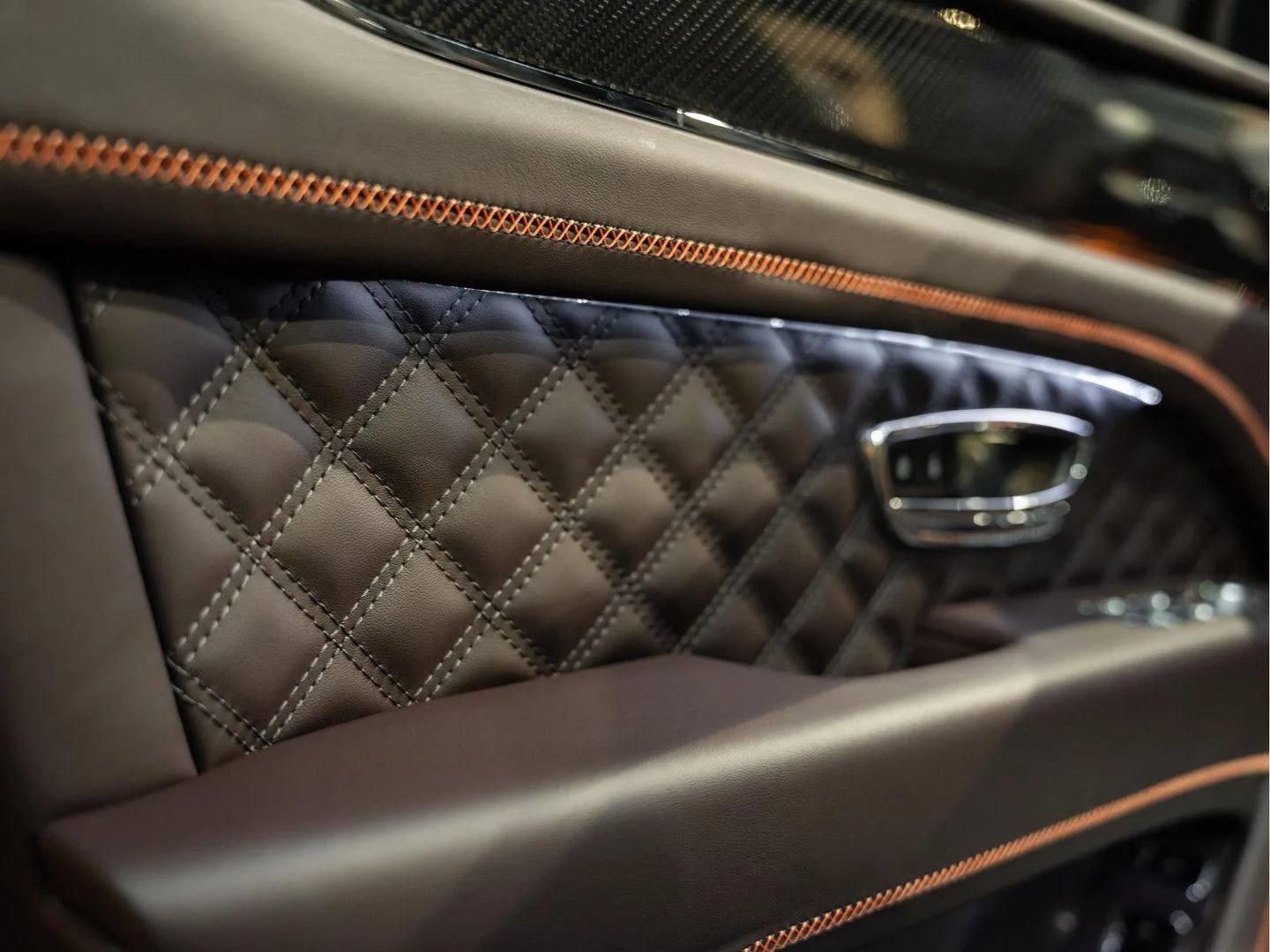 2023 Bentley Bentayga S, 22/30