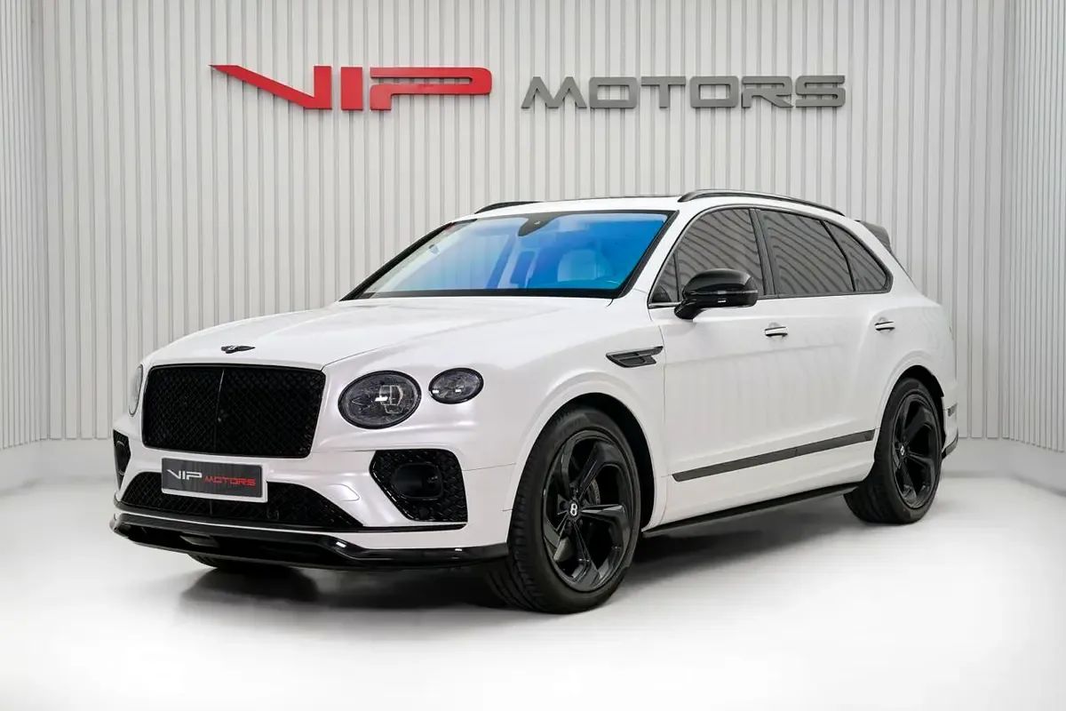 2023 Bentley Bentayga S offered by a specialist dealer in Dubai, United Arab Emirates, main photo