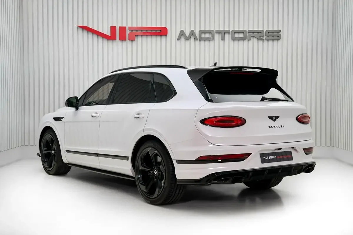 2023 Bentley Bentayga S, 6/13