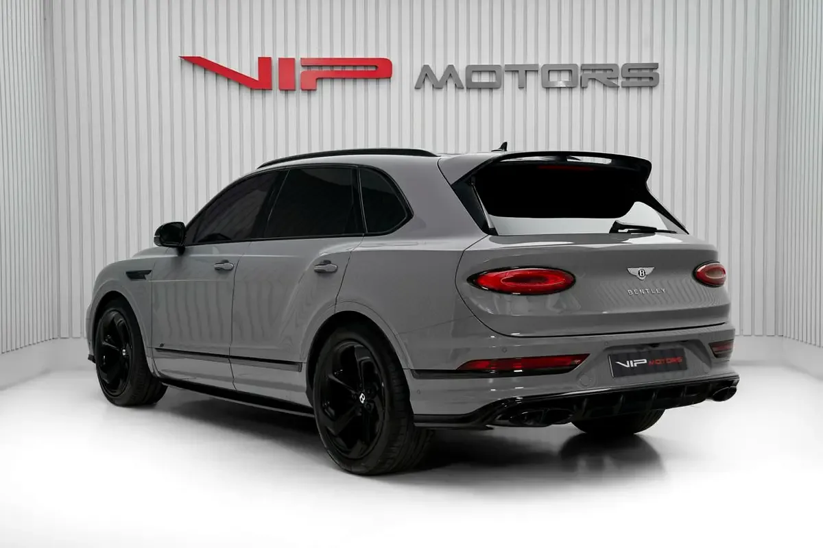 2023 Bentley Bentayga S, 4/14